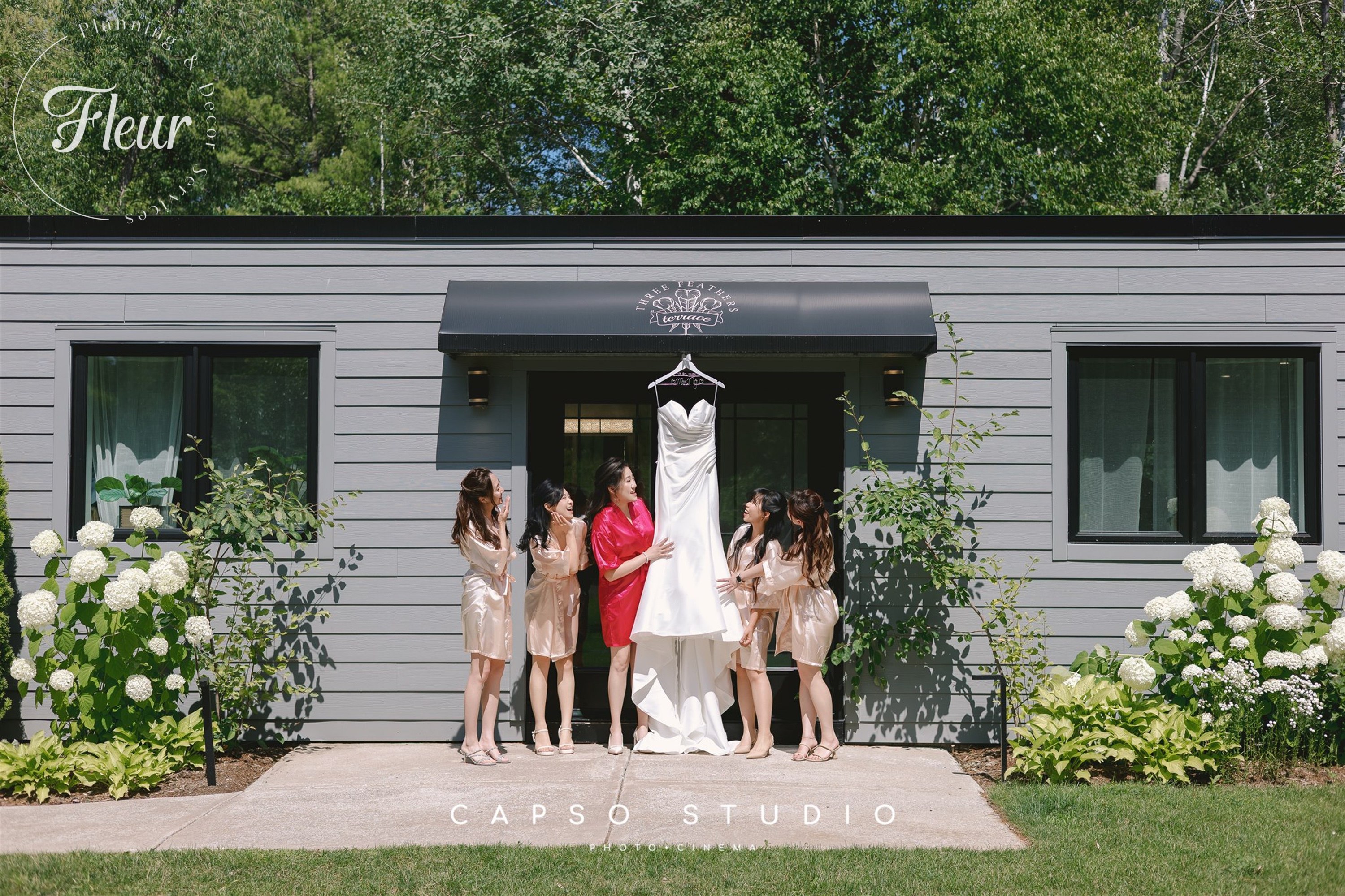 fleurweddings_QueenieRonald_threefeathersterrace22