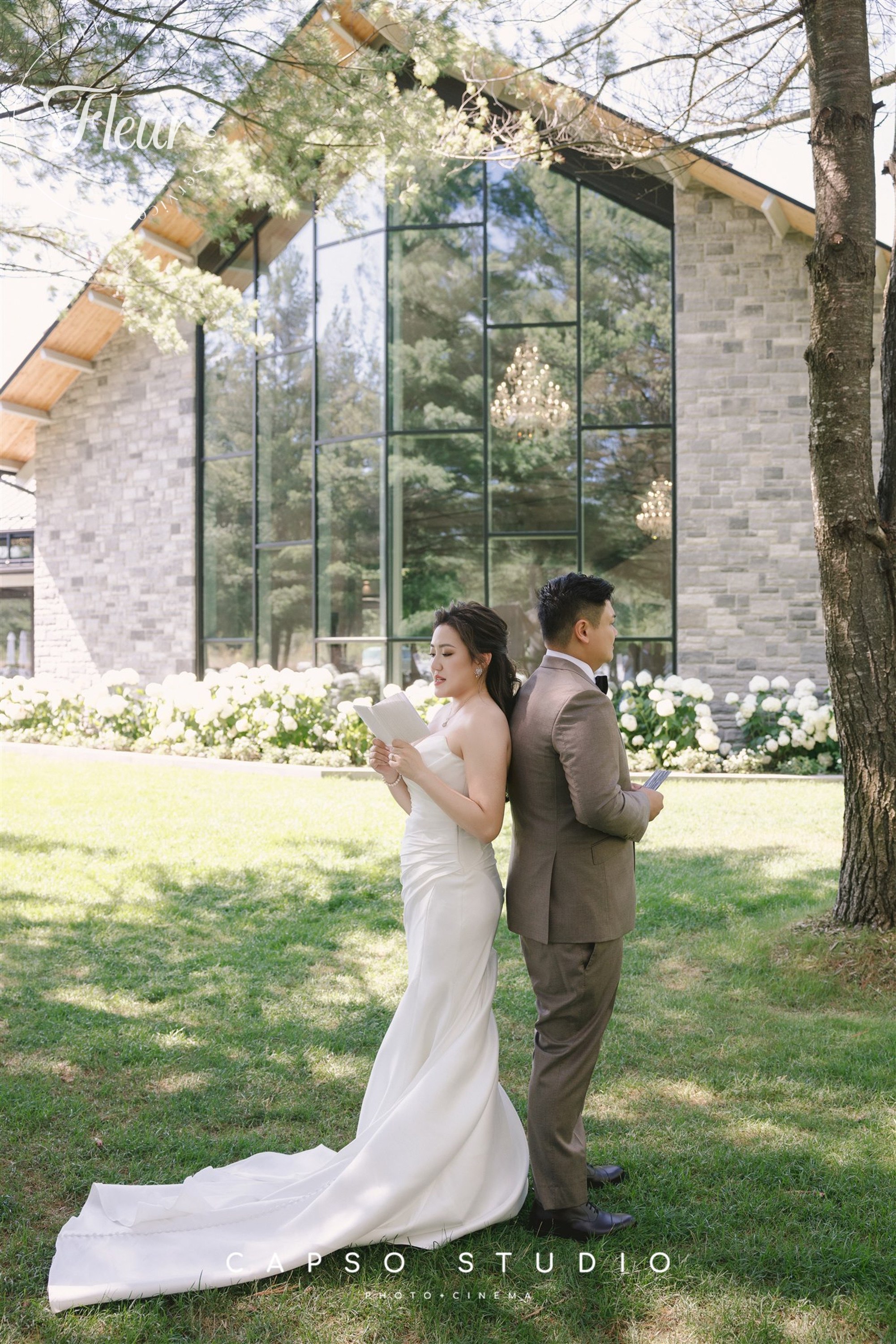 fleurweddings_QueenieRonald_threefeathersterrace24