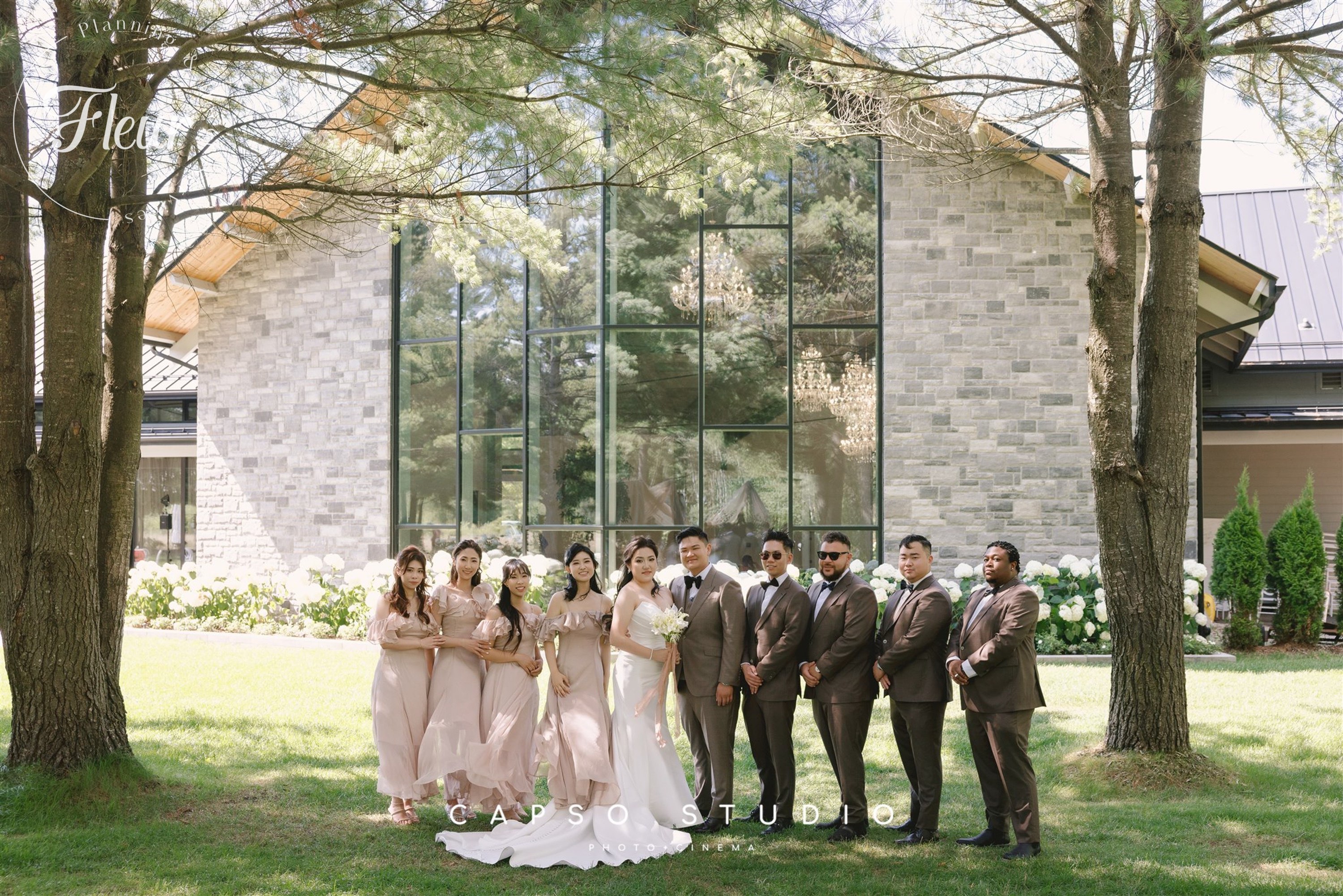 fleurweddings_QueenieRonald_threefeathersterrace26