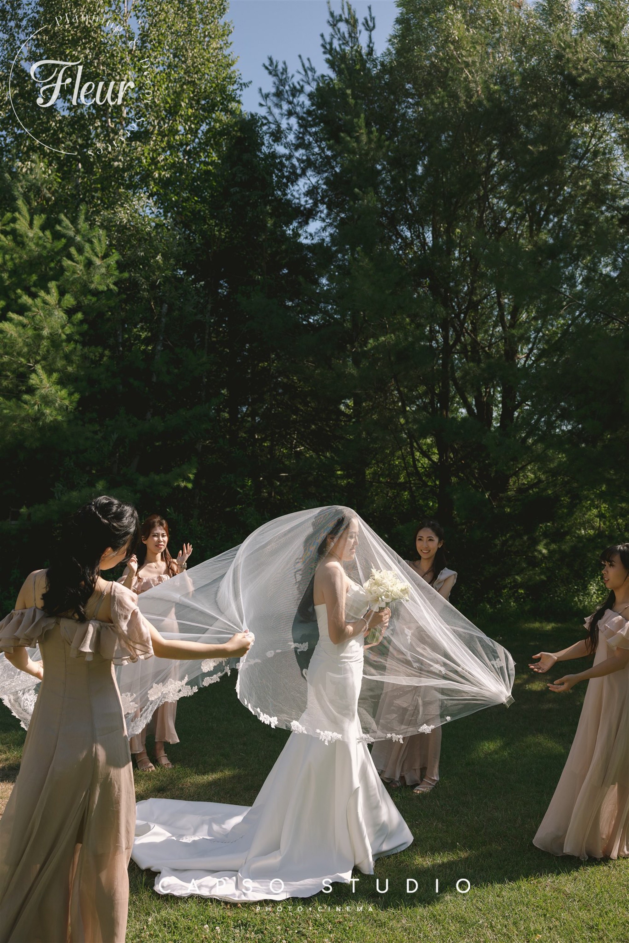 fleurweddings_QueenieRonald_threefeathersterrace32