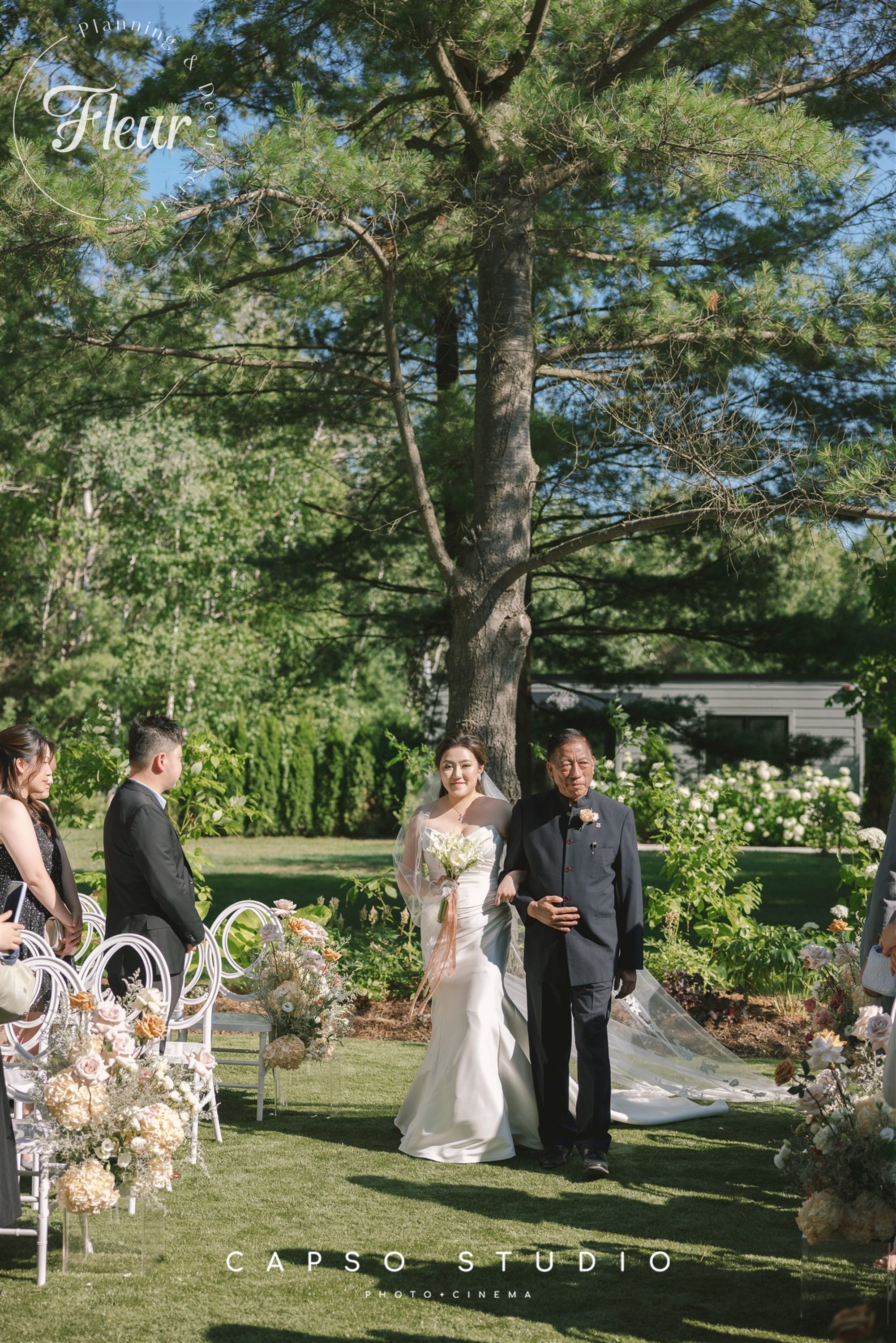 fleurweddings_QueenieRonald_threefeathersterrace34