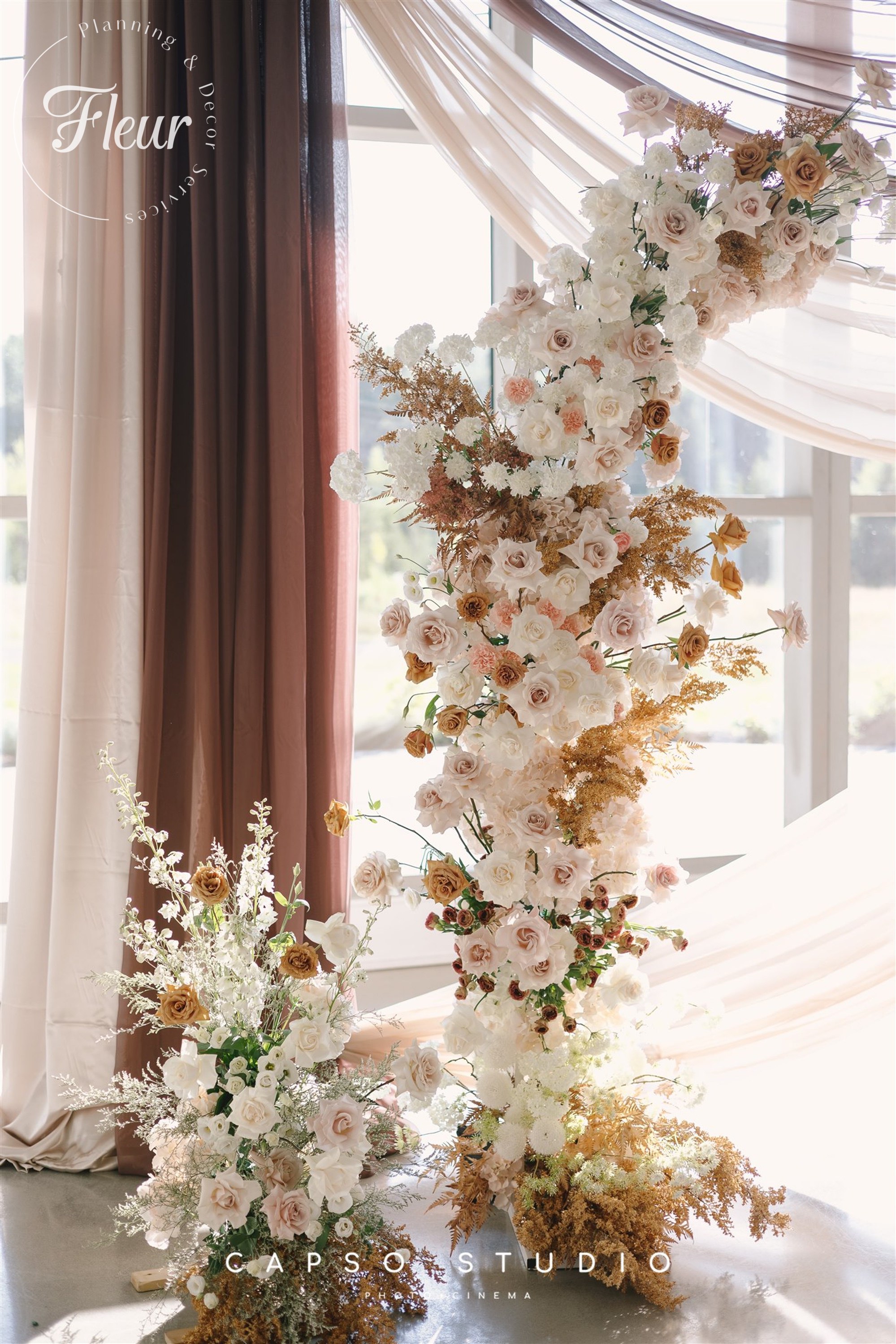 fleurweddings_QueenieRonald_threefeathersterrace51