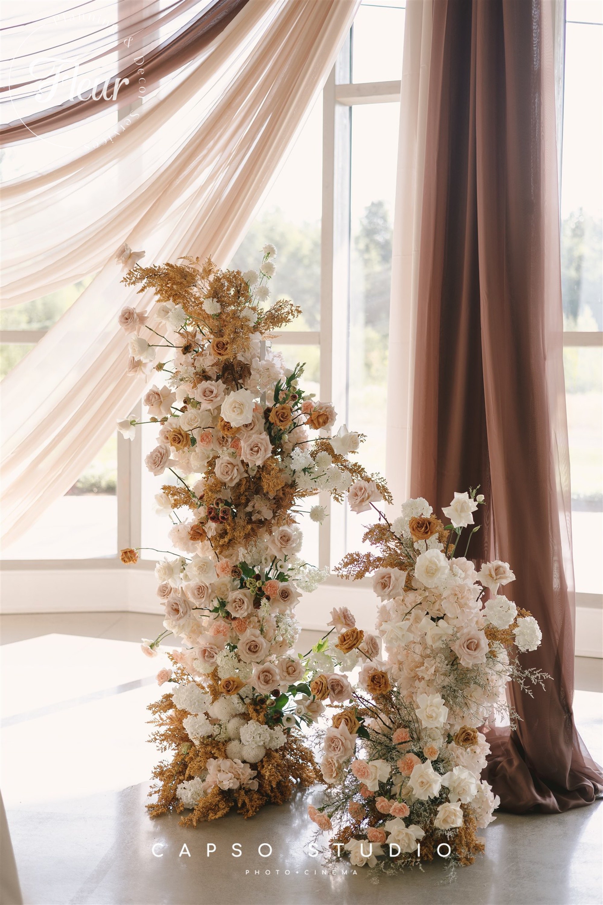fleurweddings_QueenieRonald_threefeathersterrace52