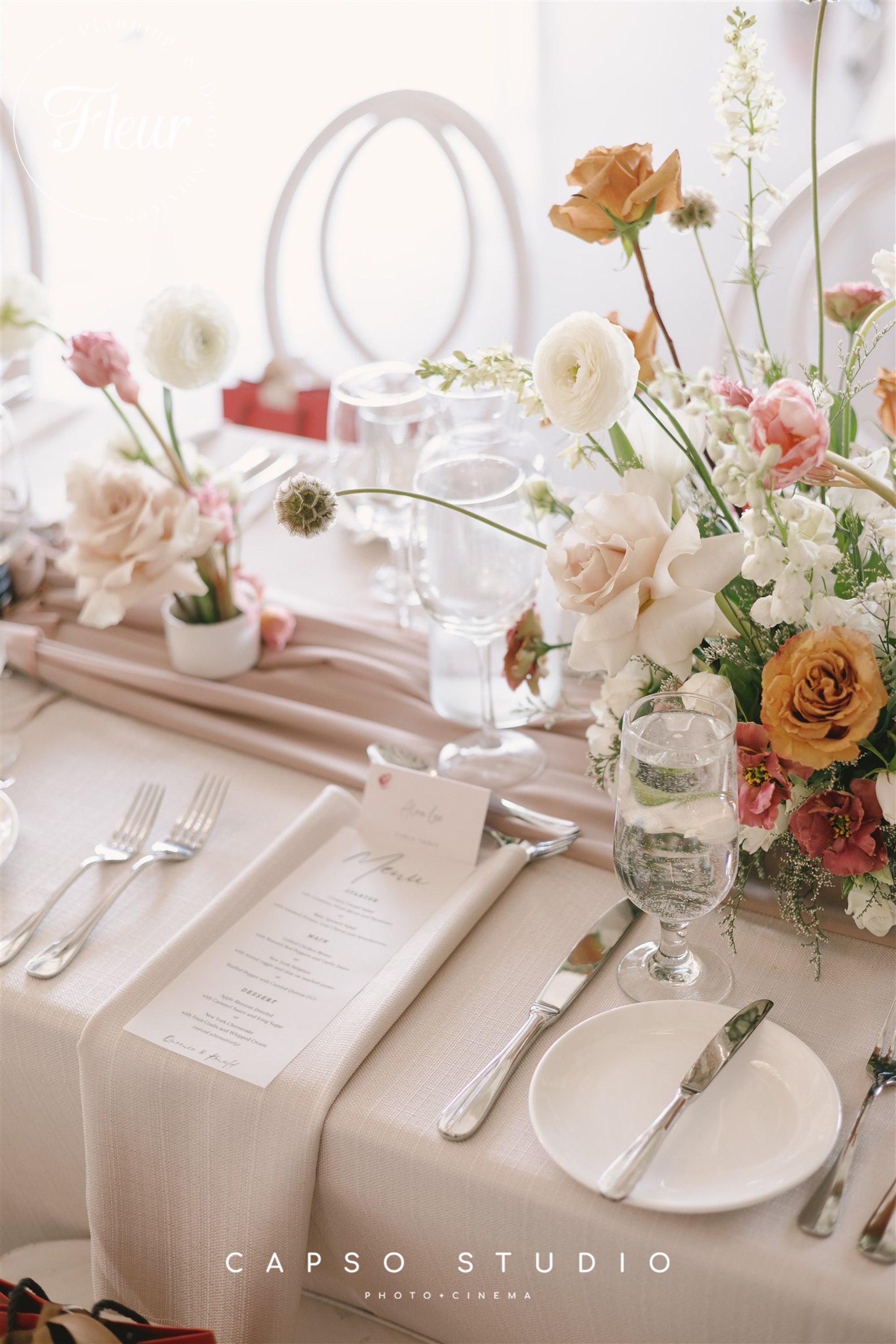 fleurweddings_QueenieRonald_threefeathersterrace53