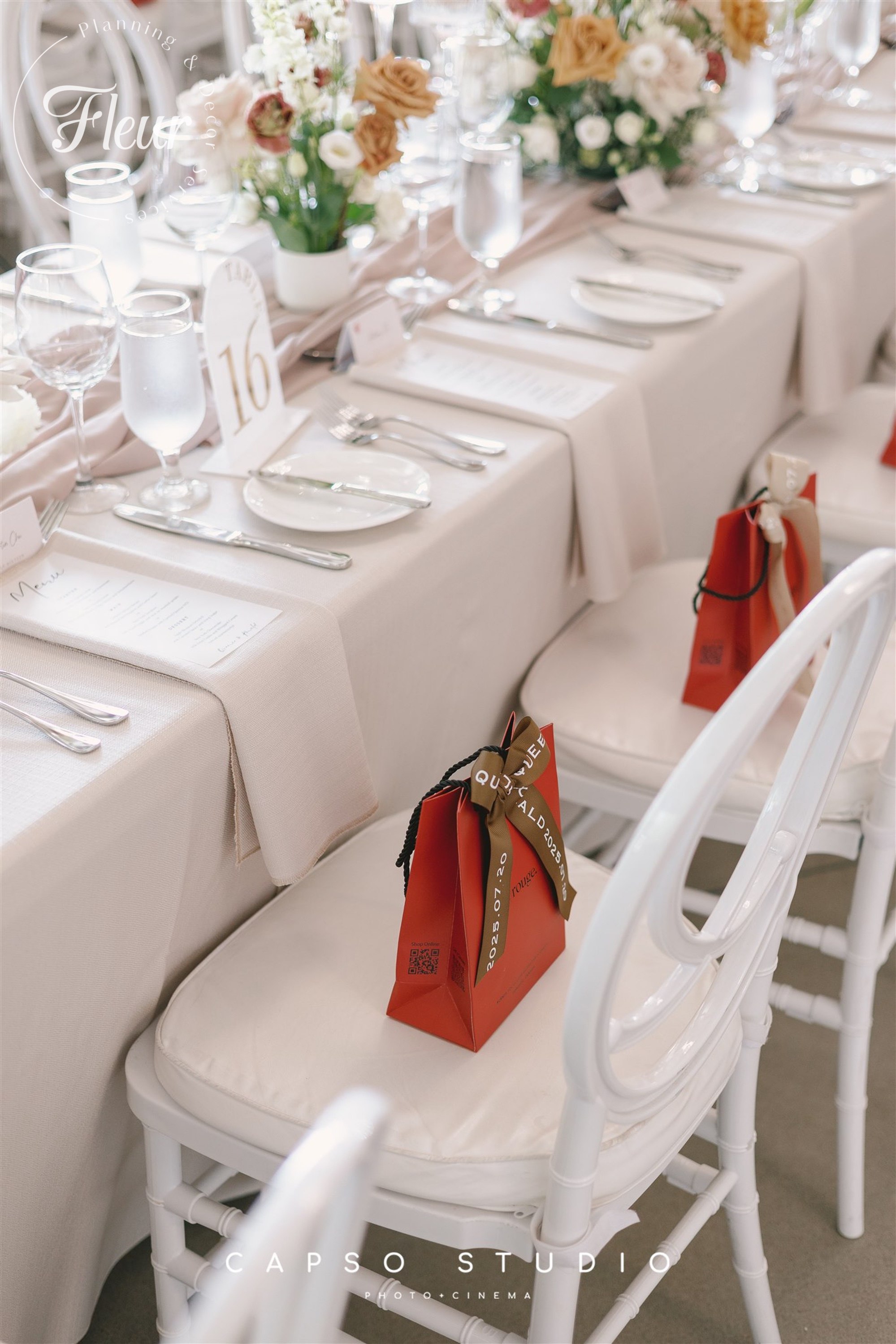 fleurweddings_QueenieRonald_threefeathersterrace65