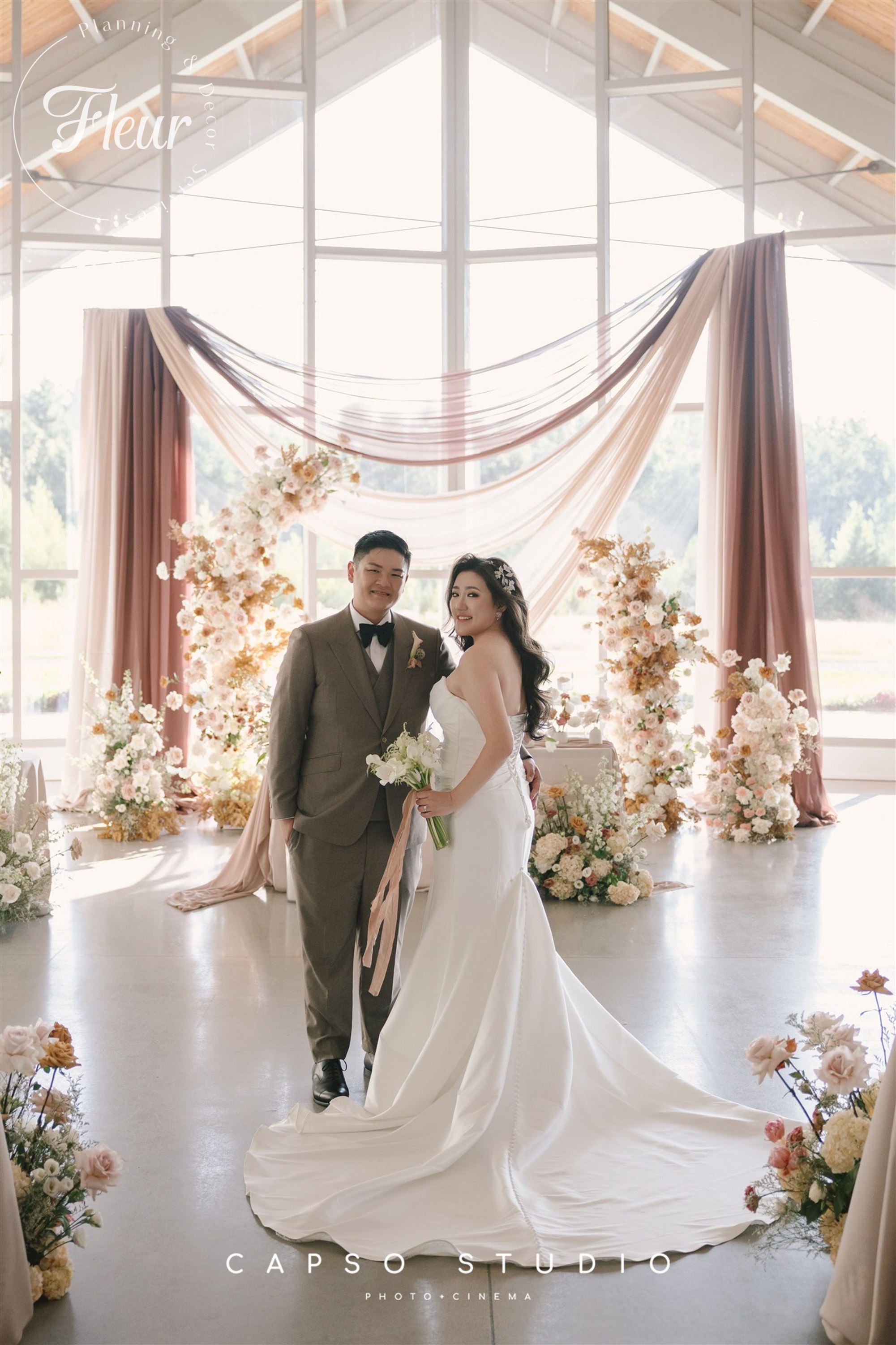 fleurweddings_QueenieRonald_threefeathersterrace68