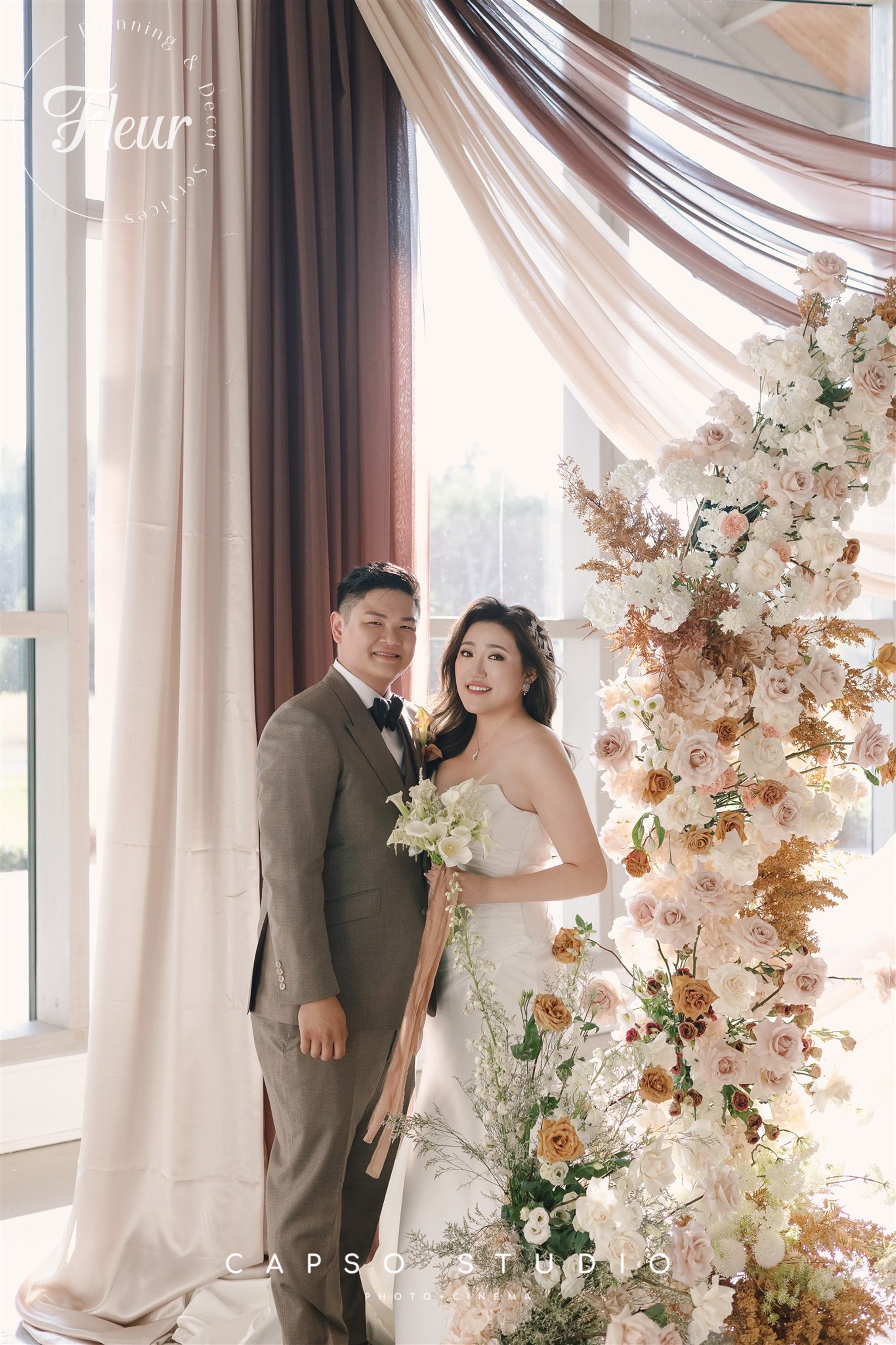 fleurweddings_QueenieRonald_threefeathersterrace70