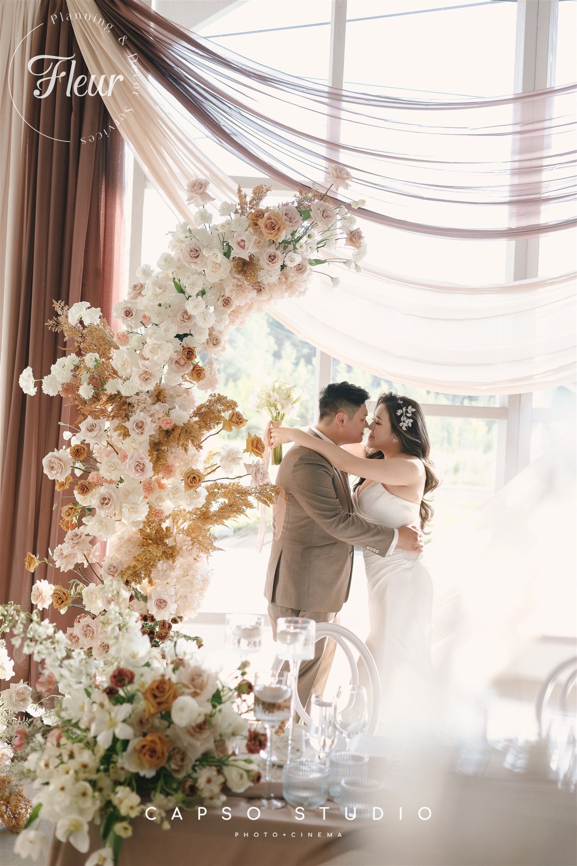 fleurweddings_QueenieRonald_threefeathersterrace71