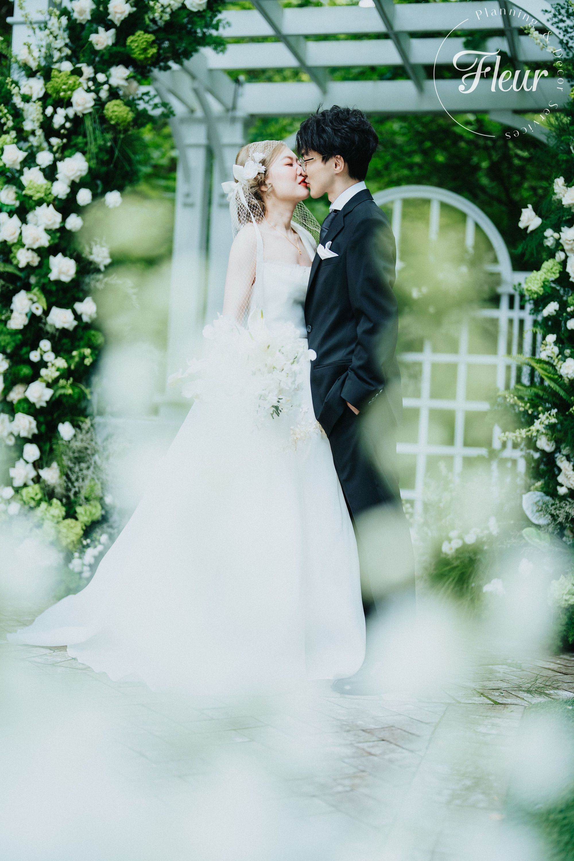 fleurweddings_ancastermill_keallykeanu40