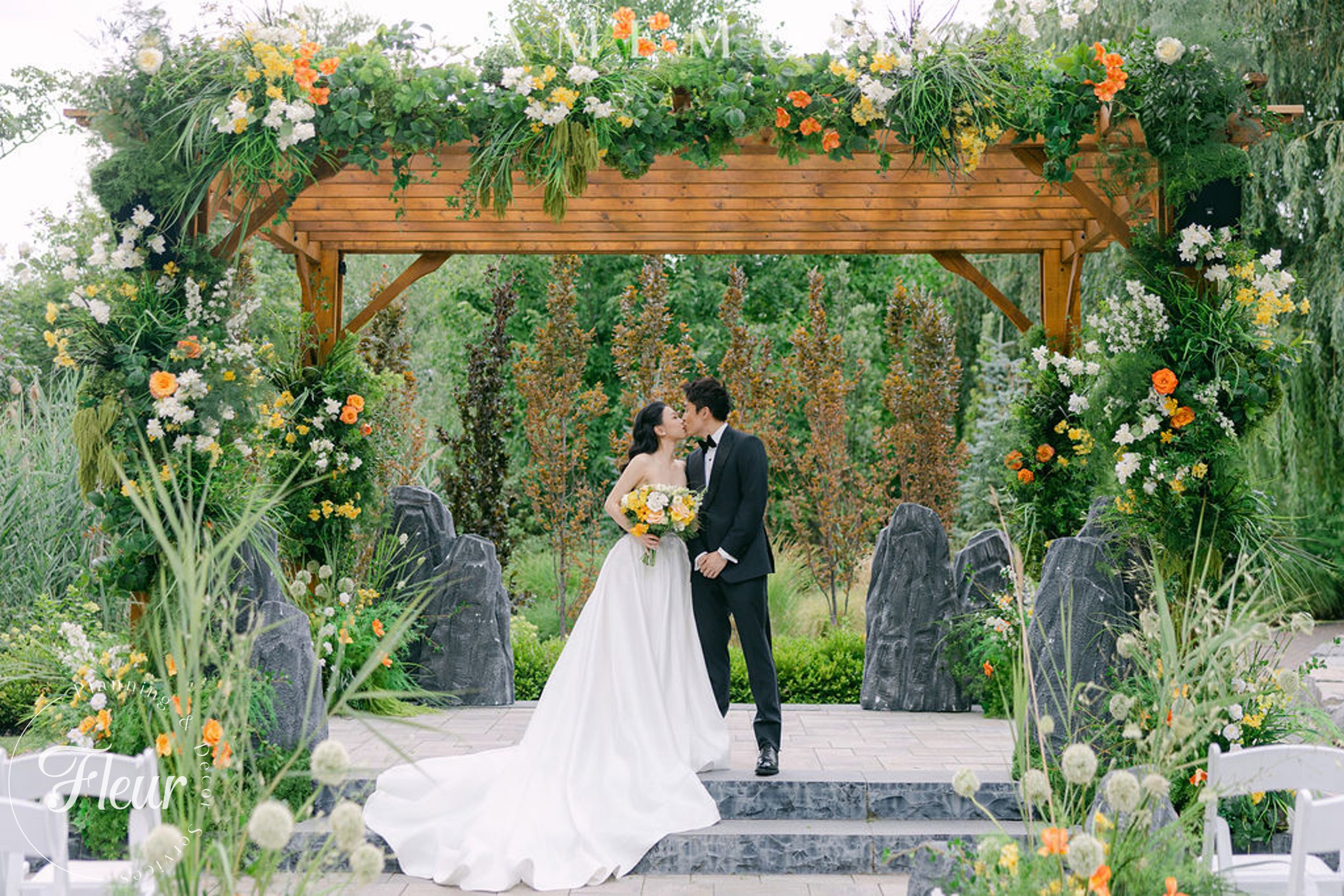 fleurweddings_arlingtonestate_charlottejilong10
