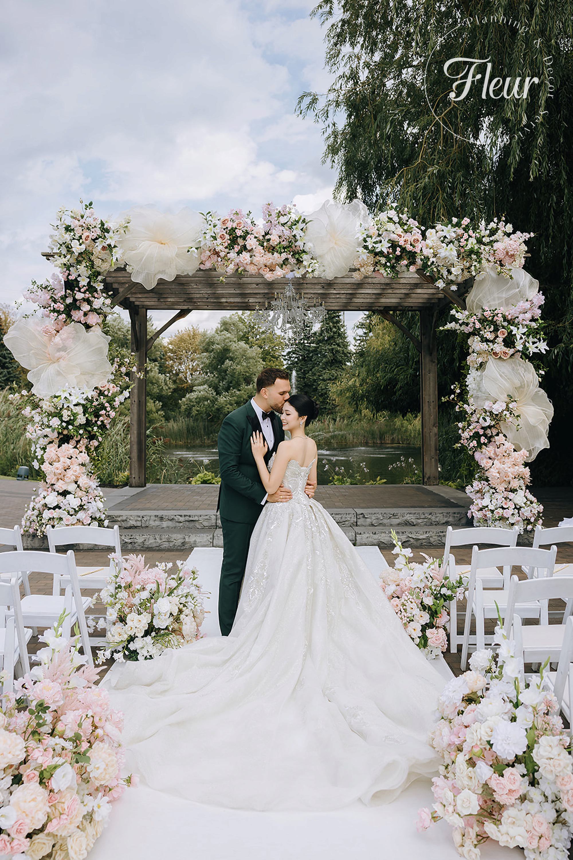 fleurweddings_arlingtonestate_karmenluca26