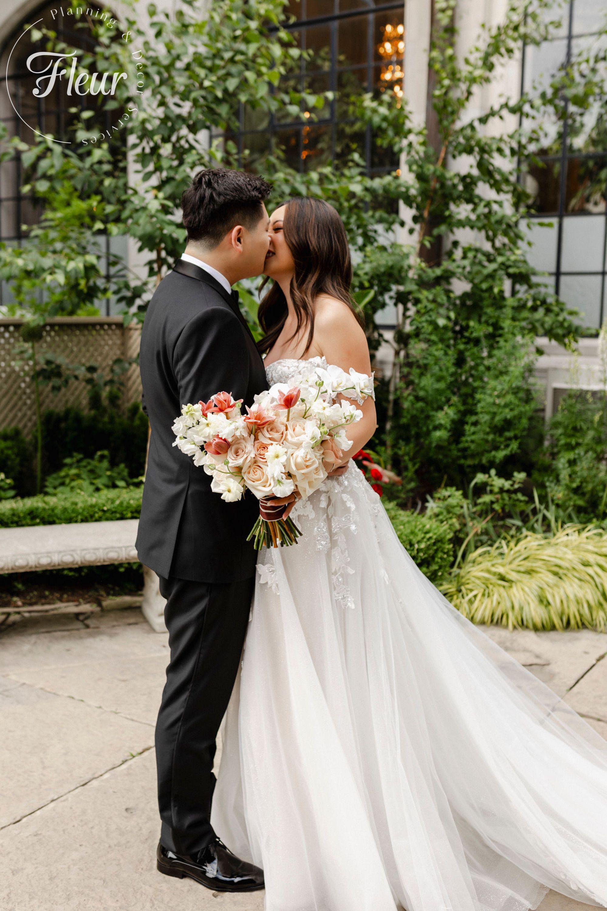 fleurweddings_casaloma_alyssalyon24