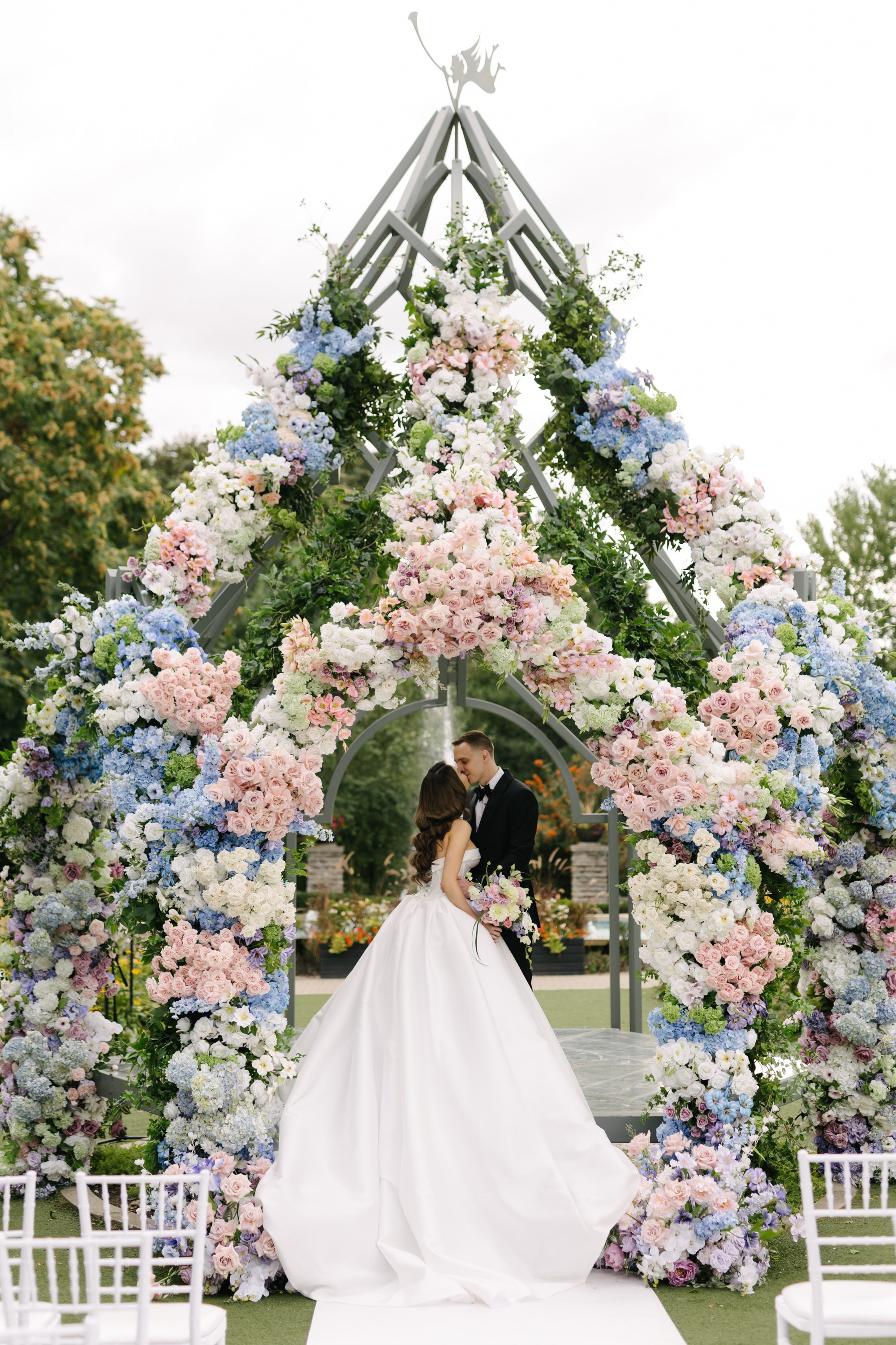 fleurweddings_casaloma_bethanyraymond28