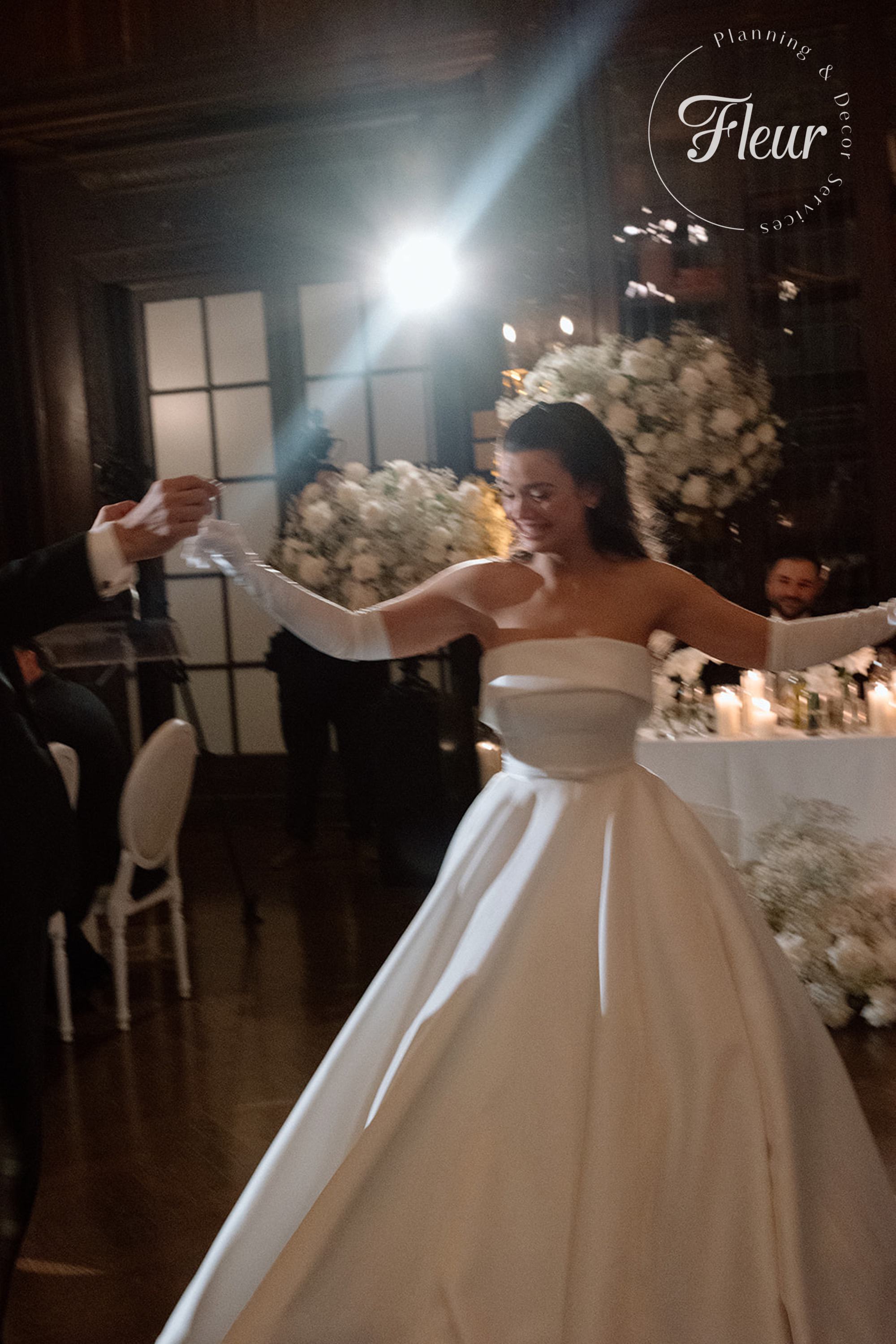 fleurweddings_casaloma_danielleanthony71