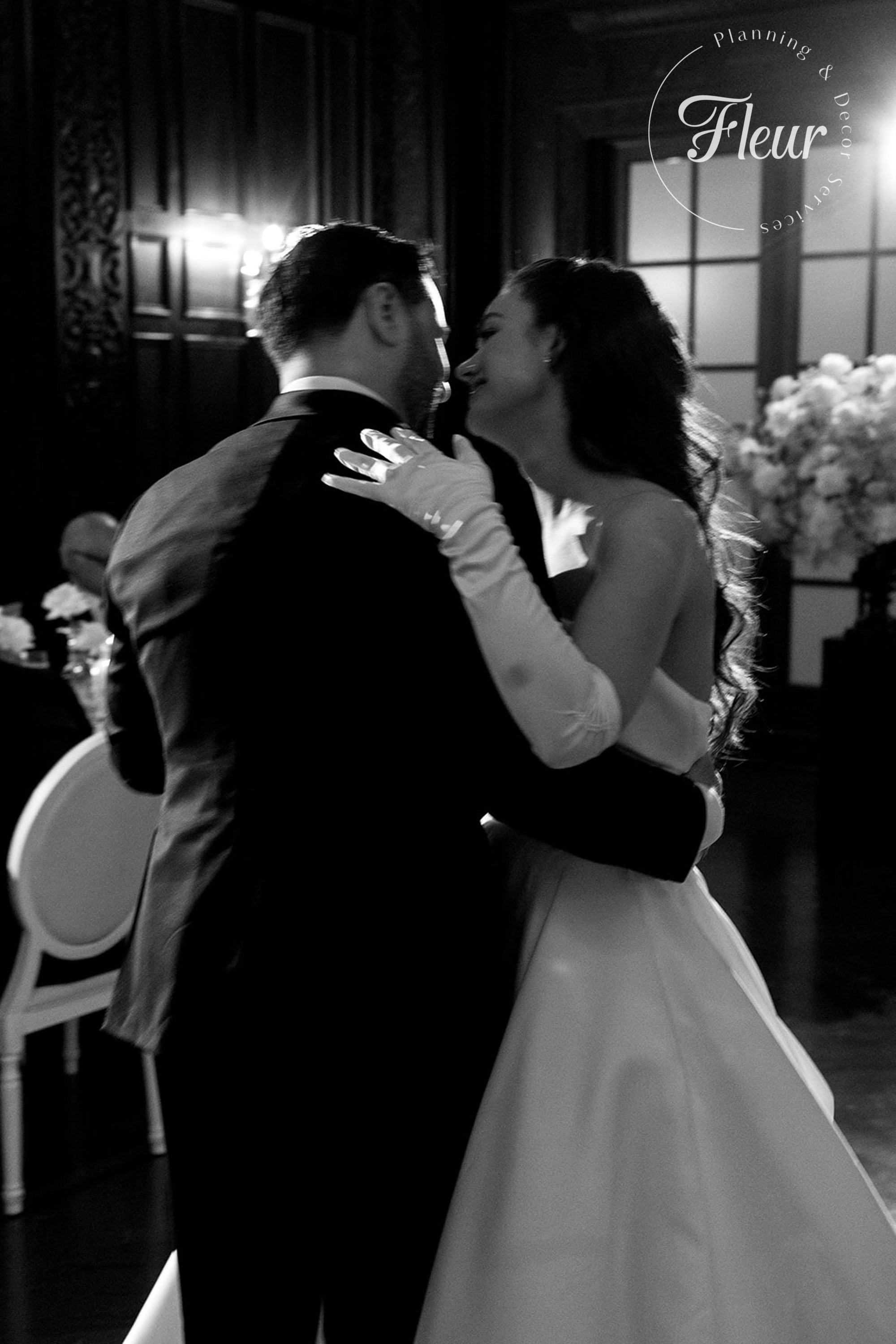 fleurweddings_casaloma_danielleanthony74