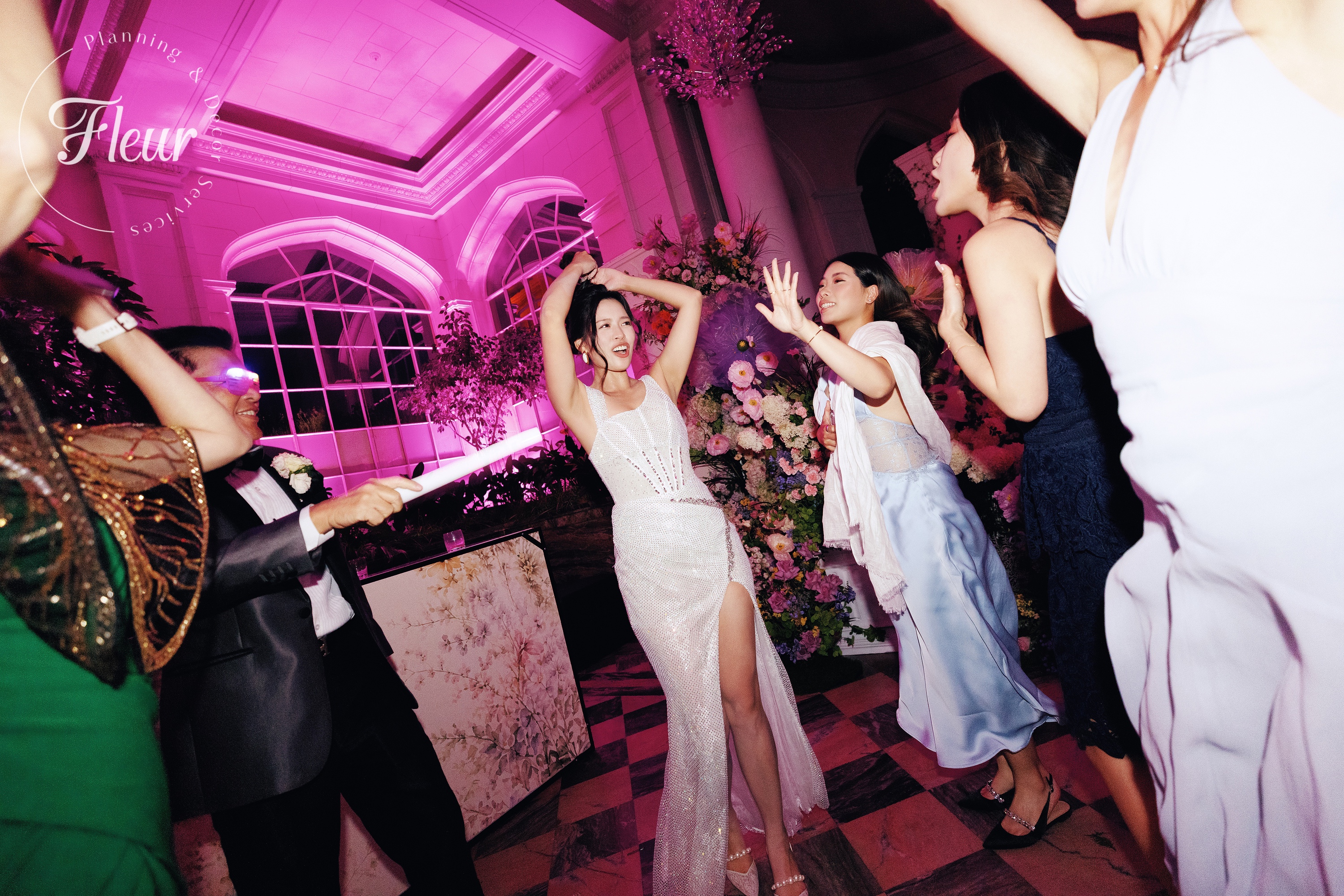fleurweddings_casaloma_sabrinajeffrey79
