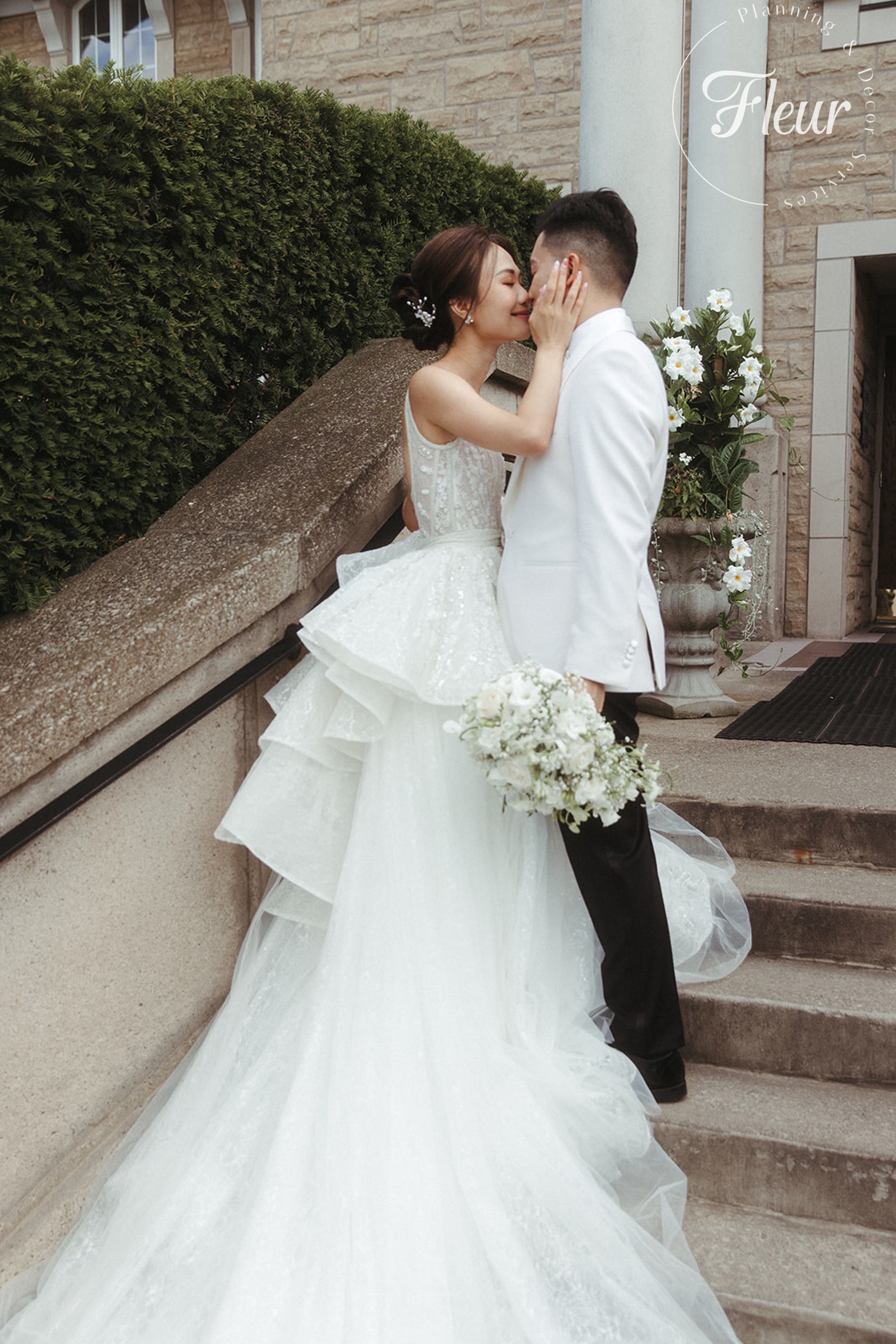 fleurweddings_chateaudescharmes_janealex20