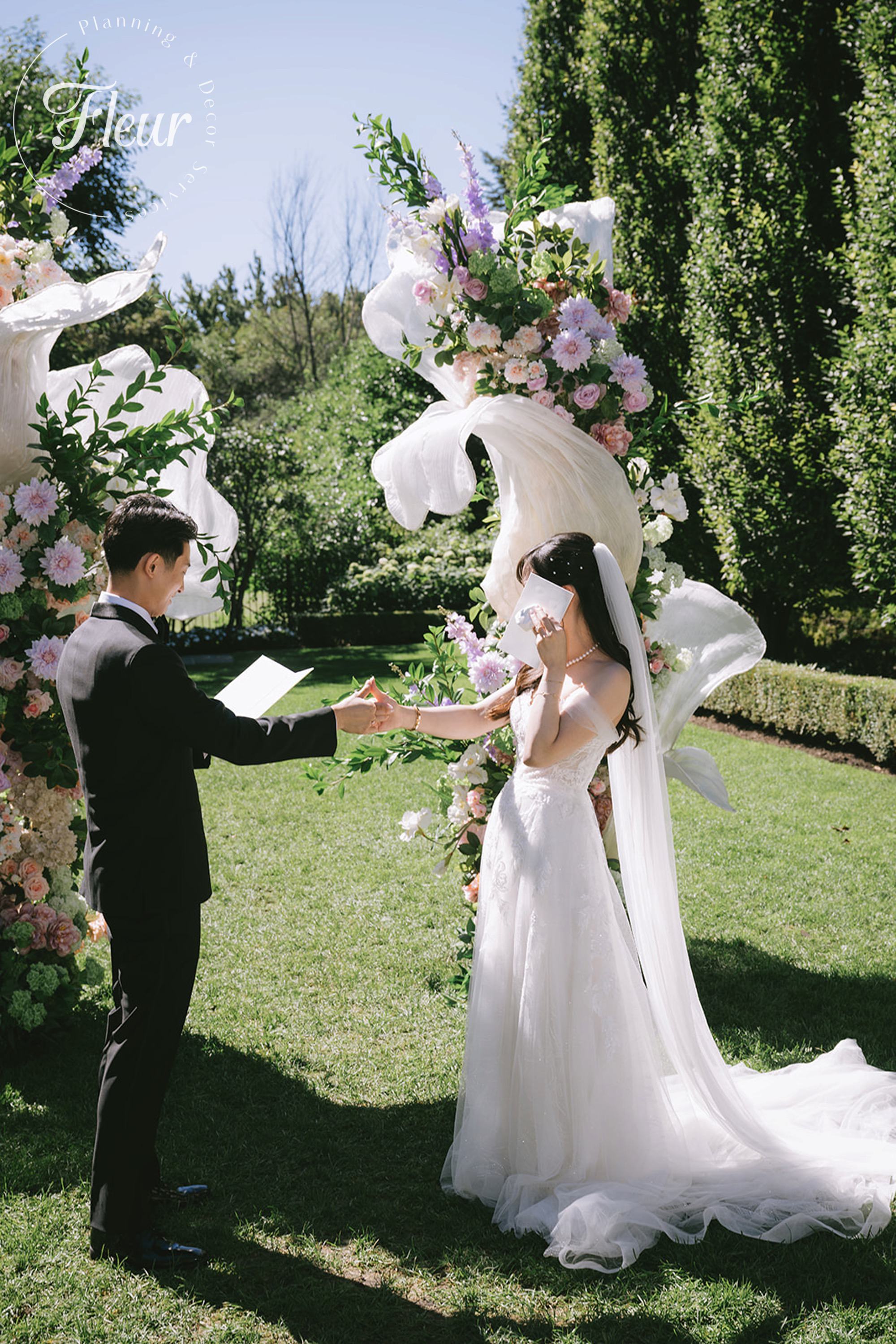 fleurweddings_ghm_tiffanyrobert38