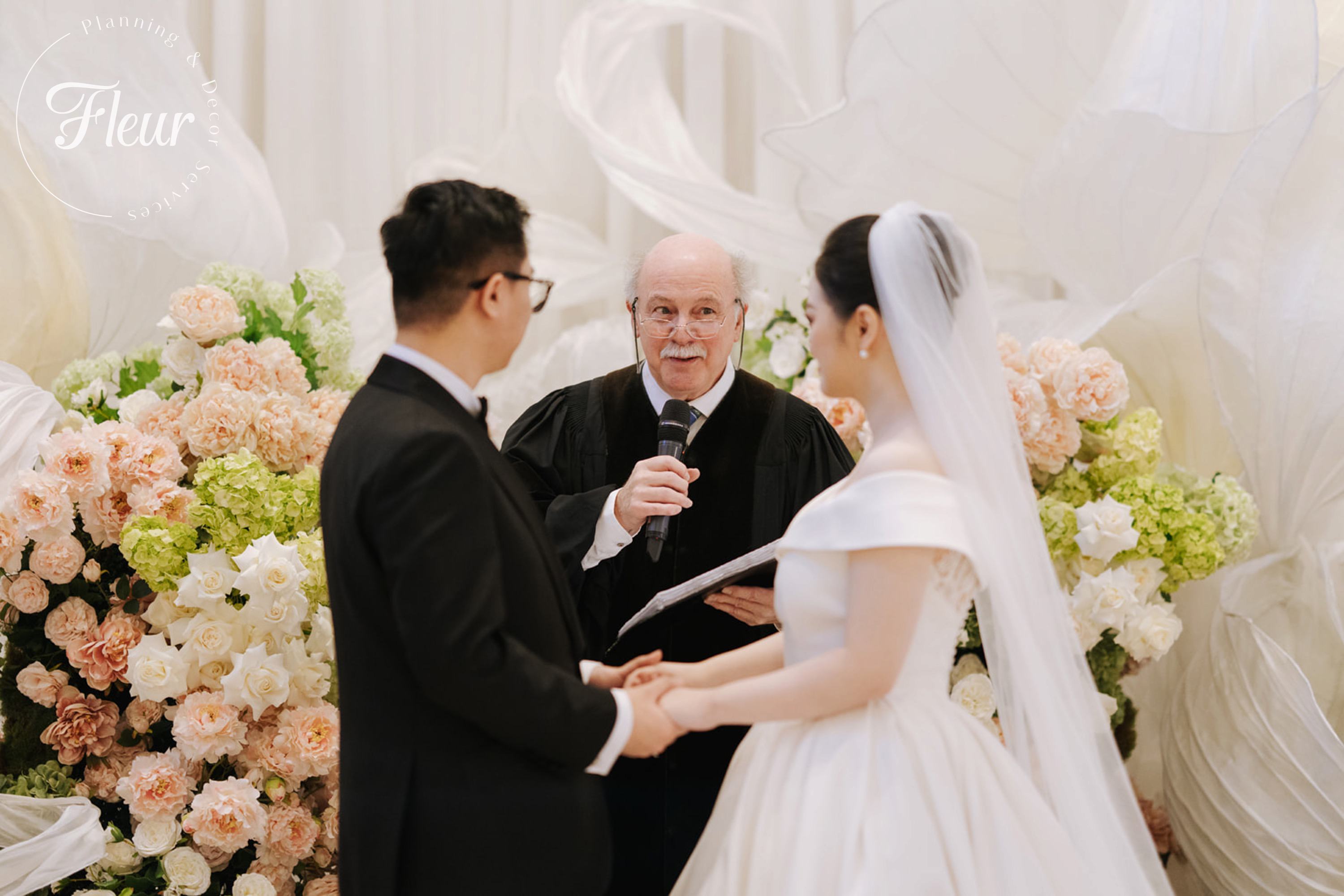 fleurweddings_graydonhall_carrissaandjames24