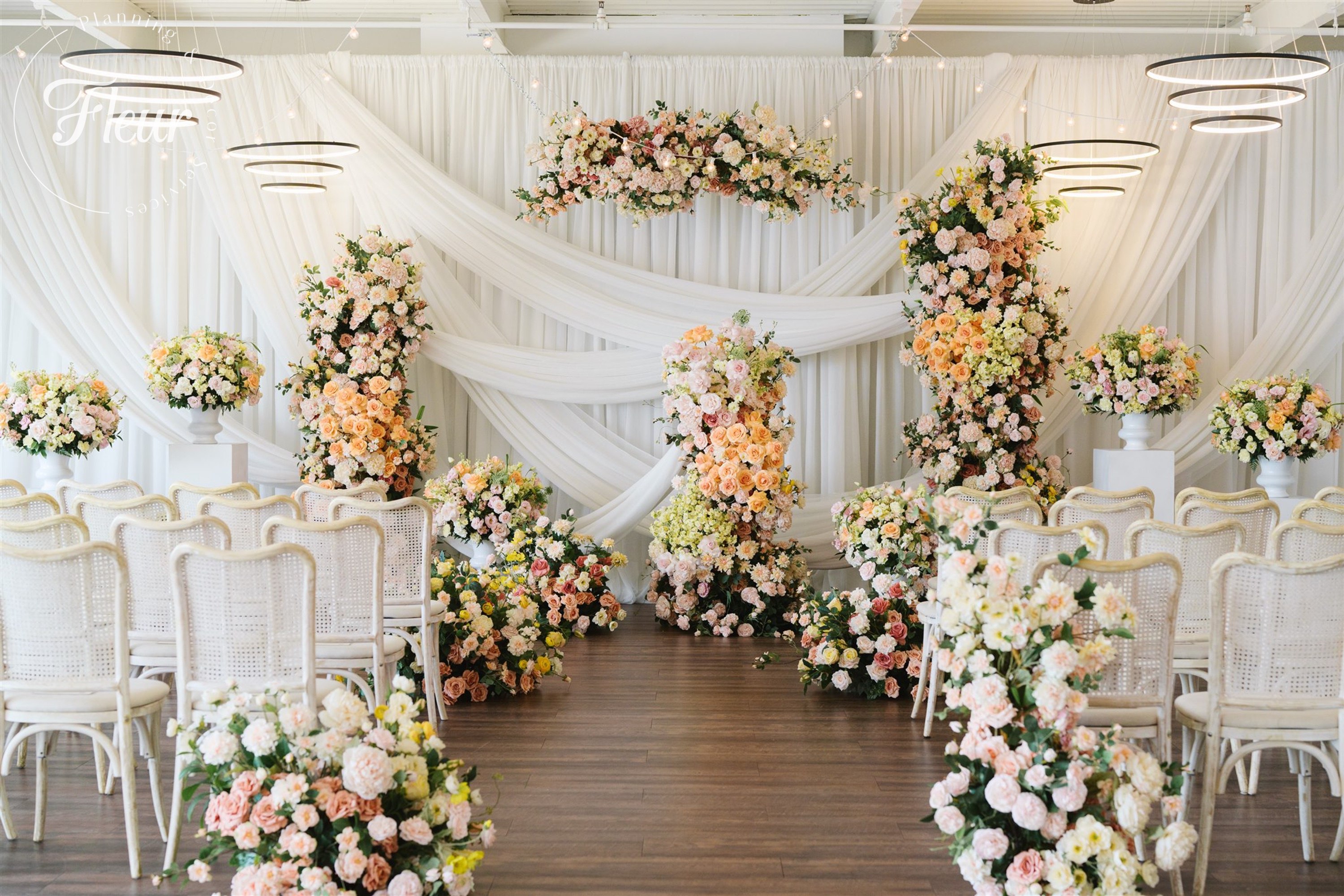 fleurweddings_henleyroom_amykelvin46