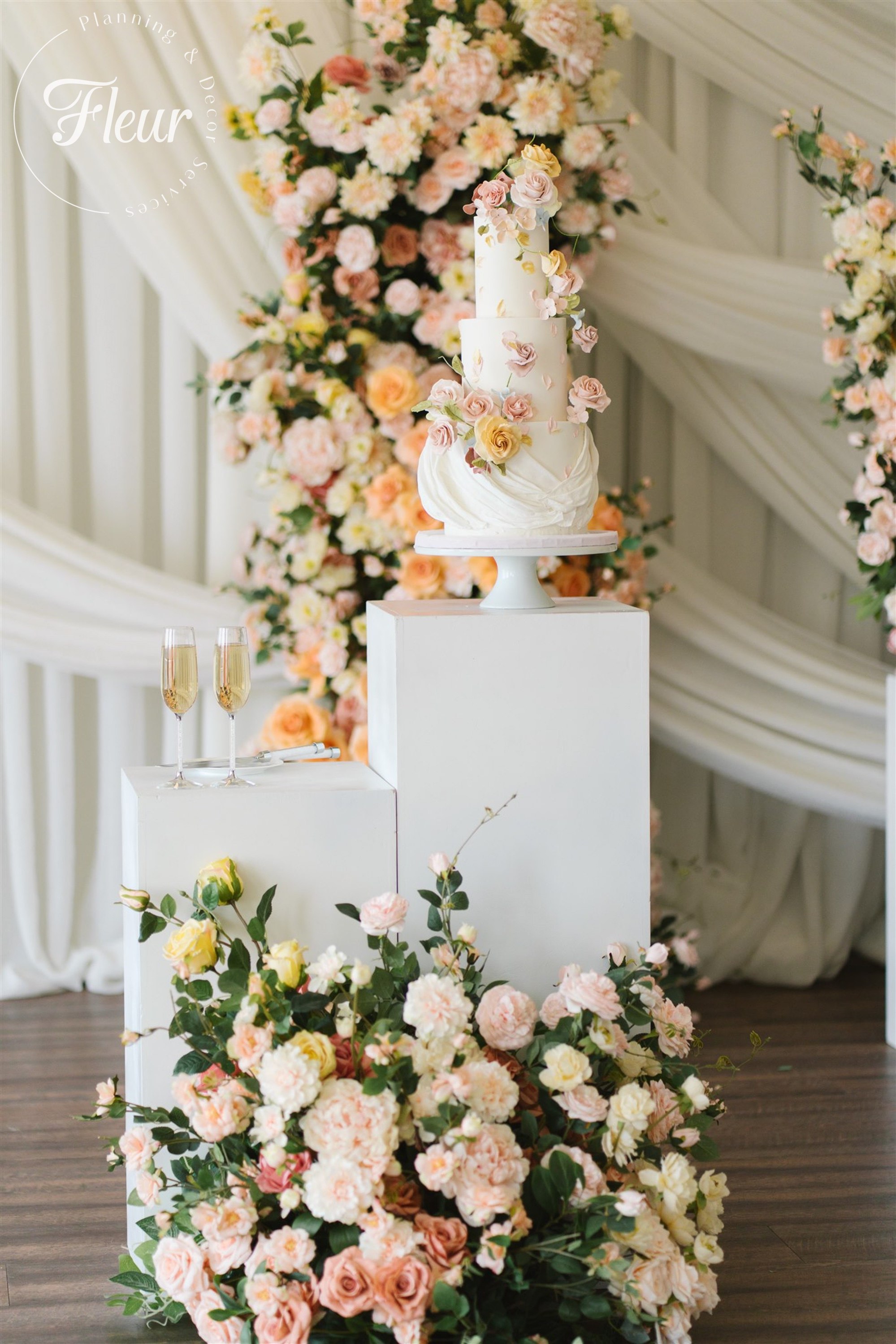 fleurweddings_henleyroom_amykelvin64