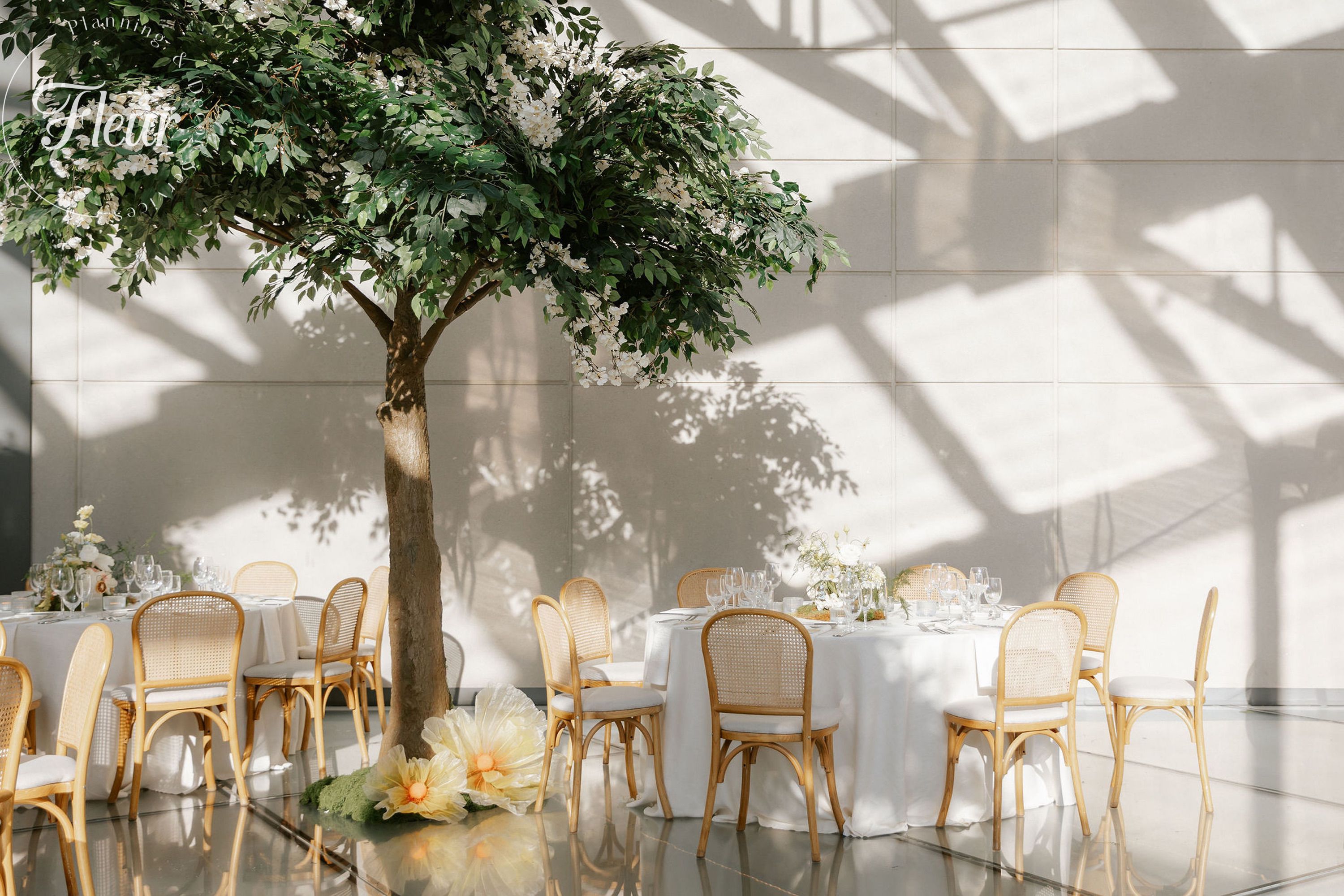 fleurweddings_hotelx_cindymike30