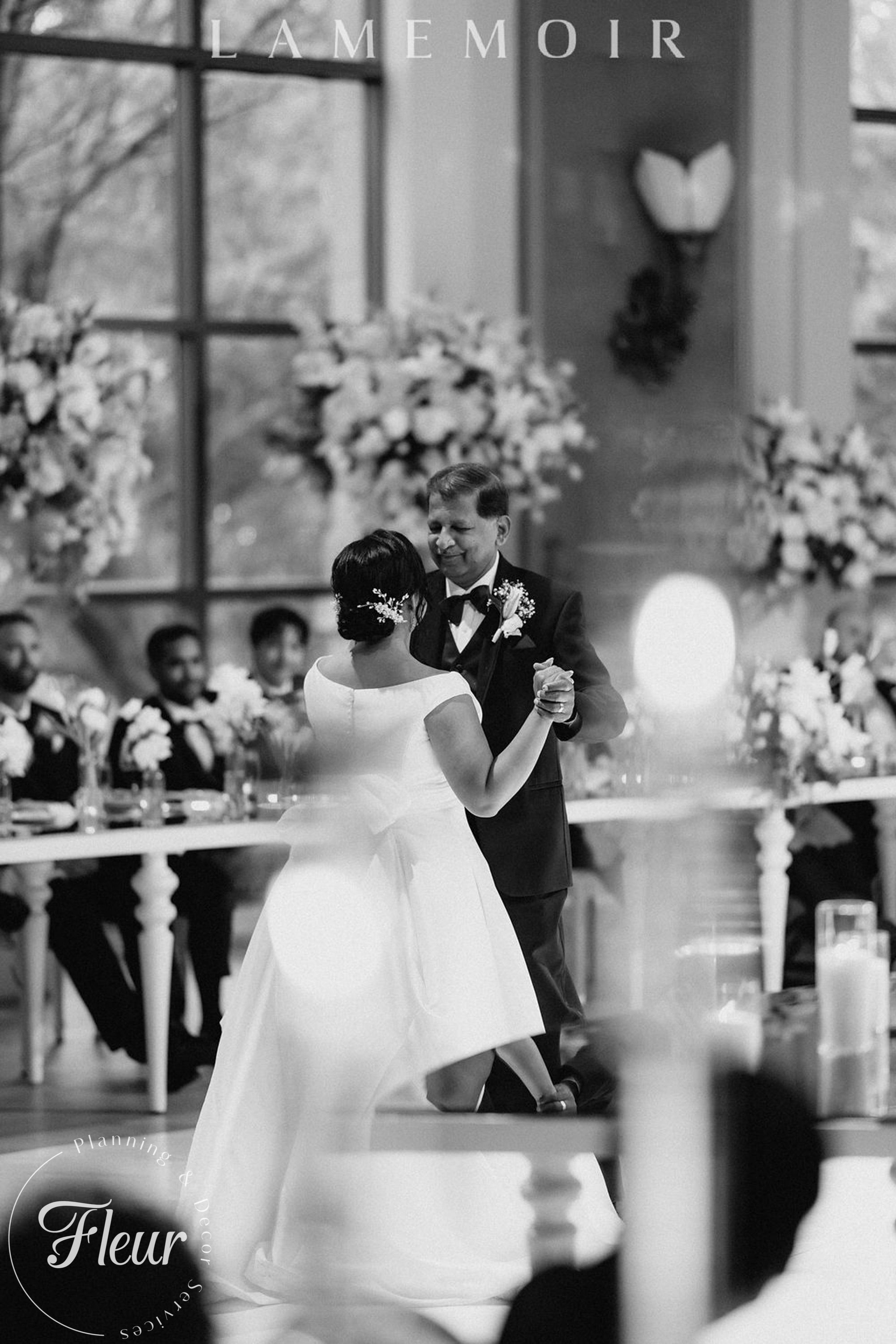fleurweddings_libertygrand_namijohn33