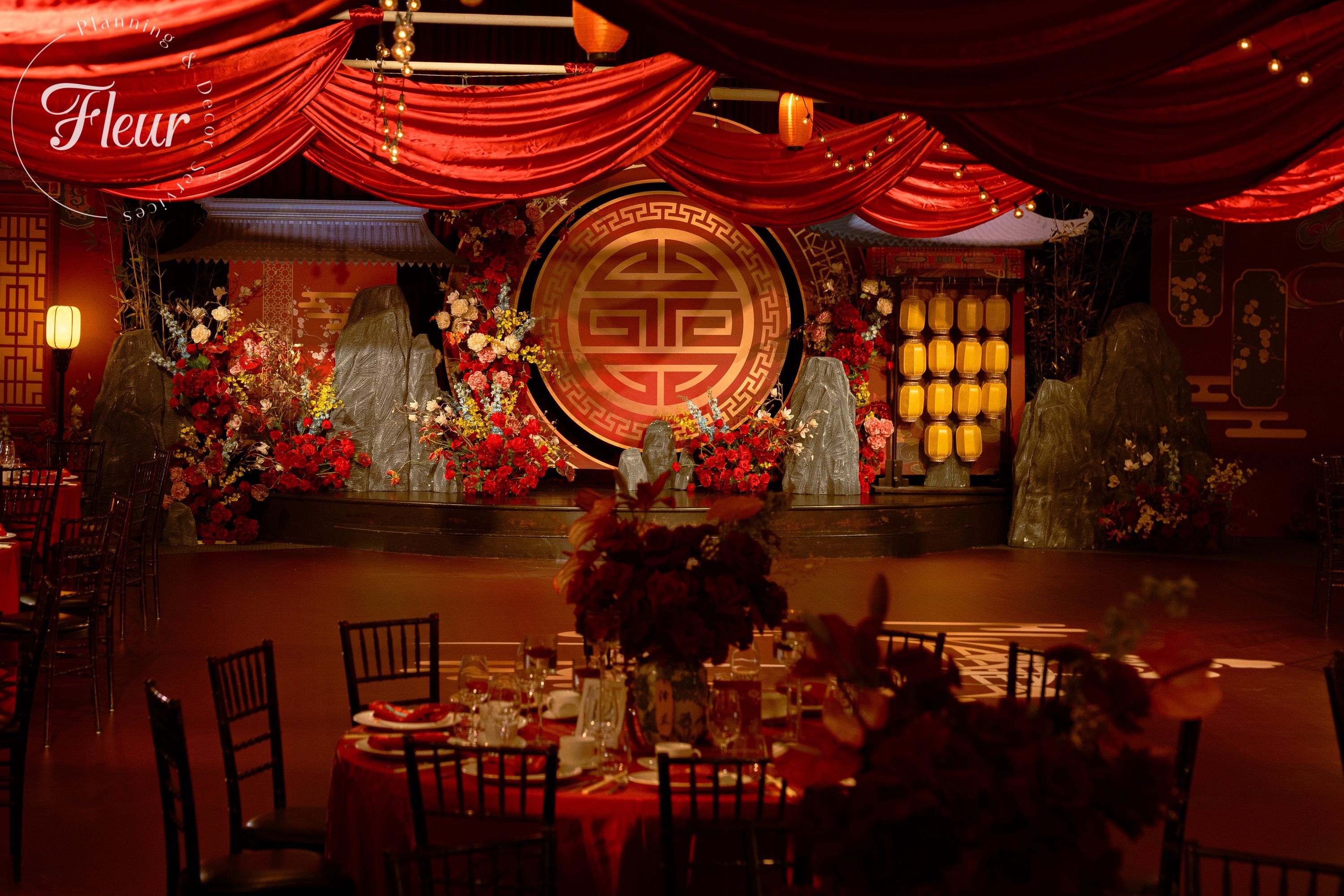 fleurweddings_phoebechris_palaisroyale28