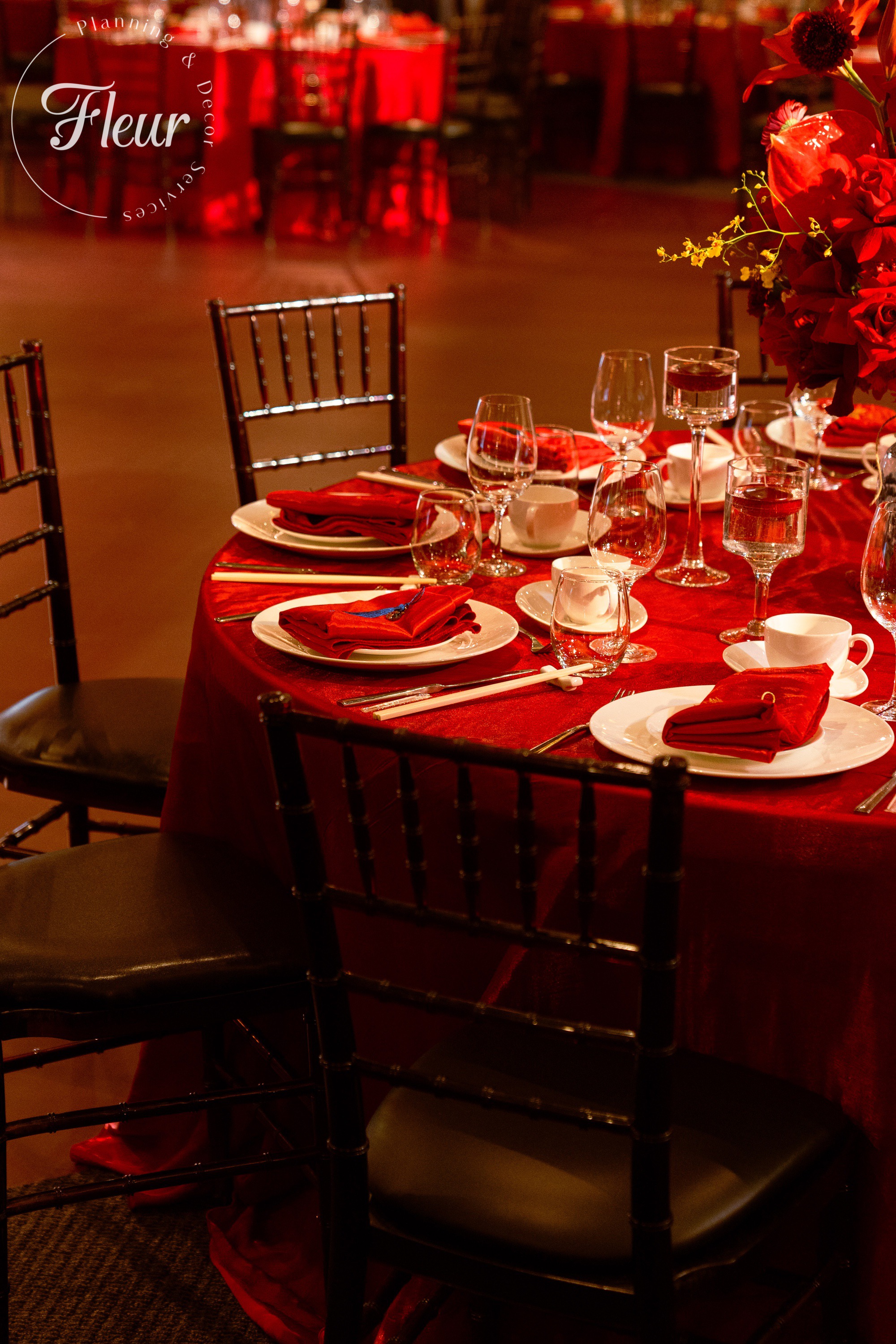 fleurweddings_phoebechris_palaisroyale34