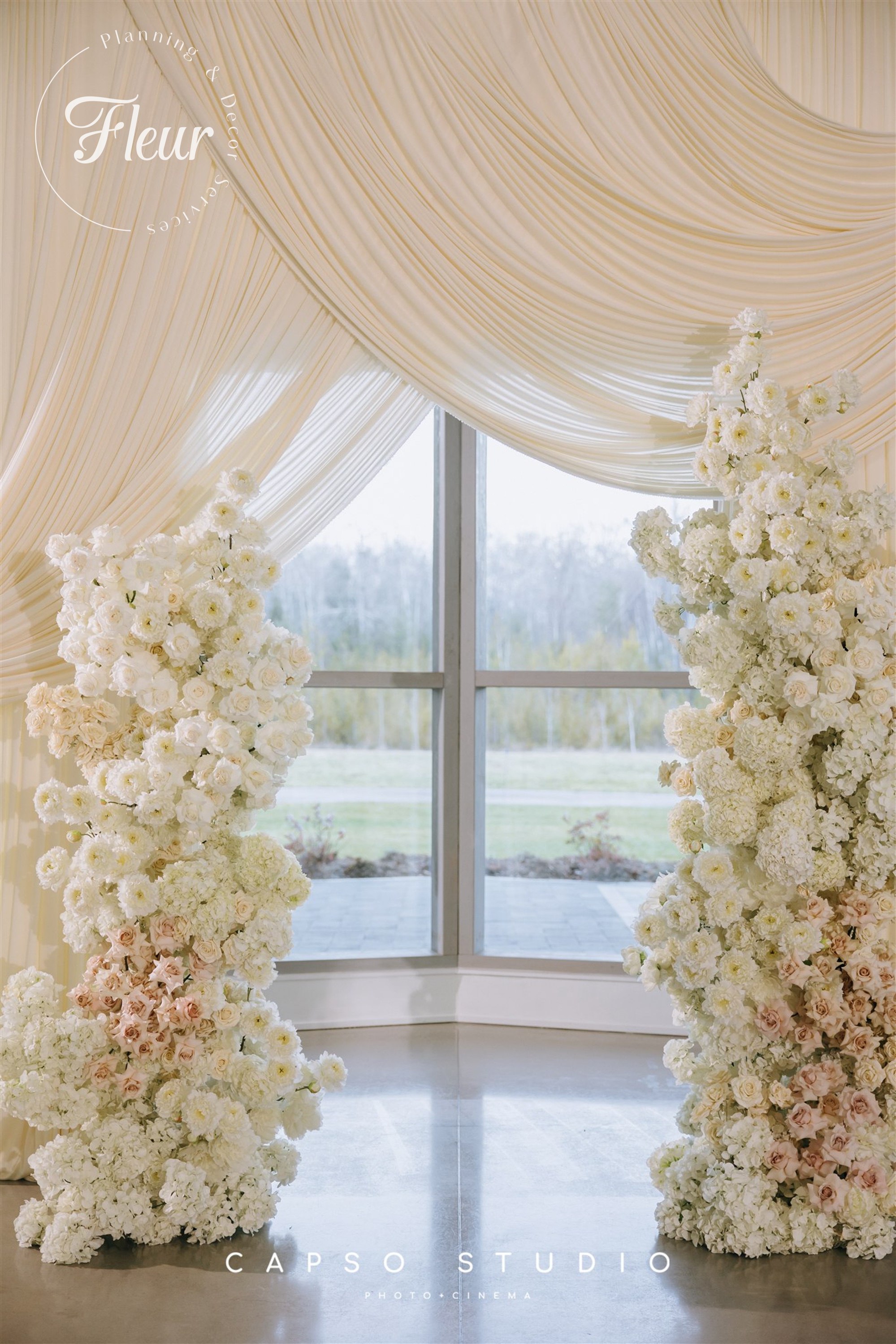 fleurweddings_threefeathersterrace_charlottevincent24