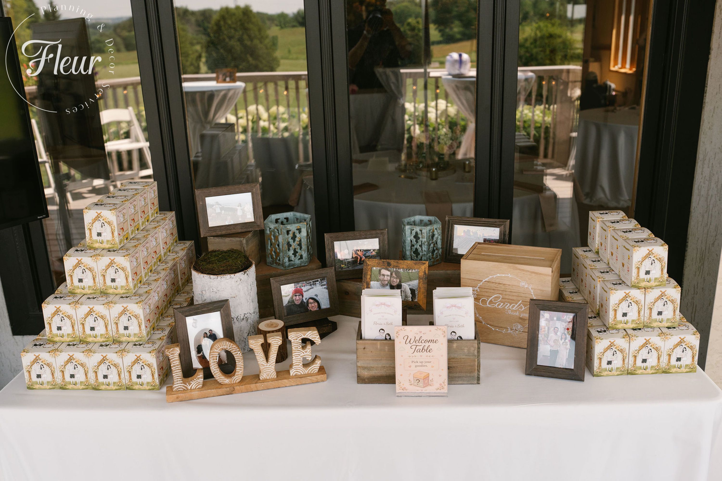 fleurweddings_waterstoneestateandfarm_floriaseth10