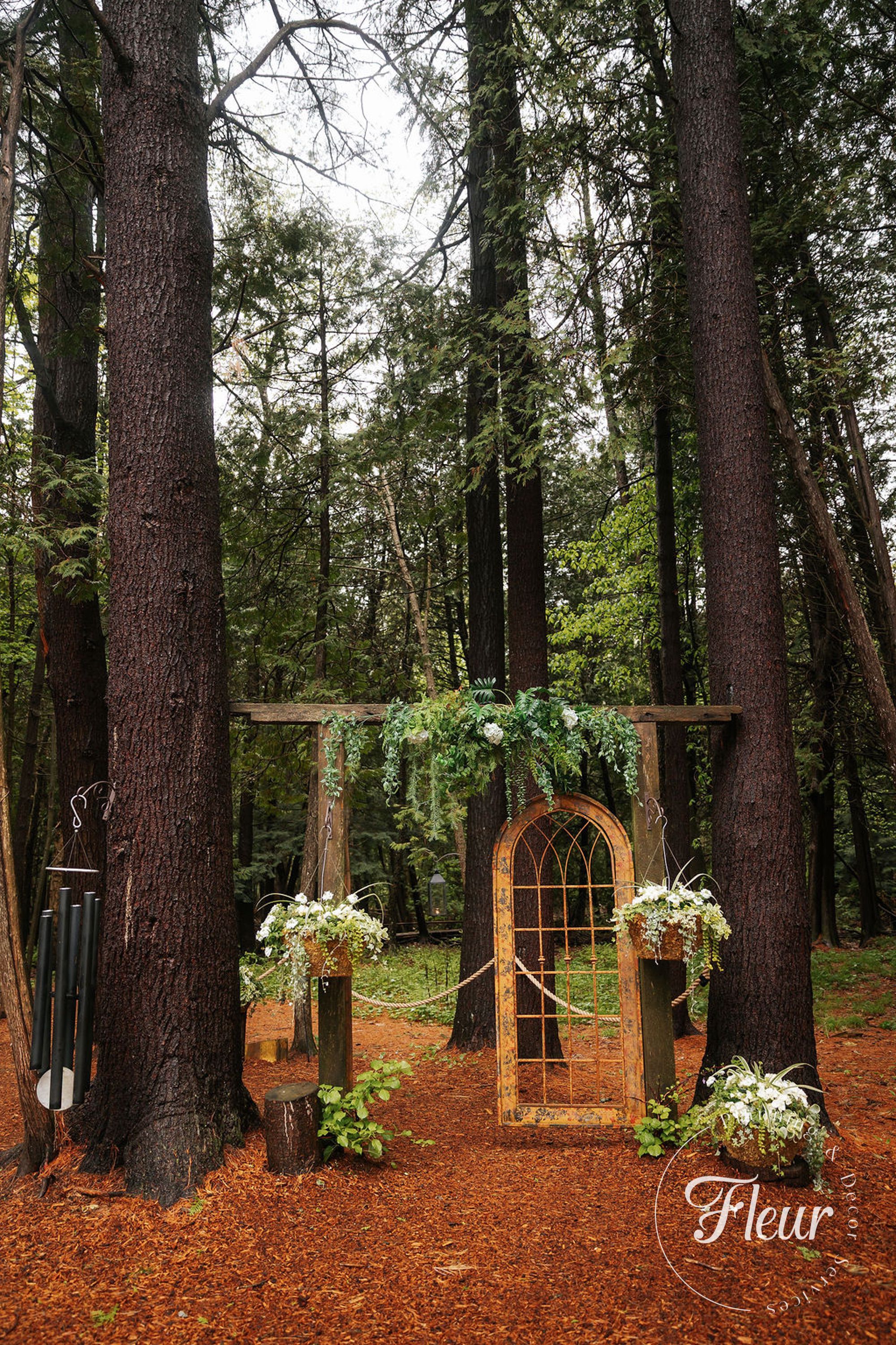fleurweddings_whisperingsprings_sabrinajason22