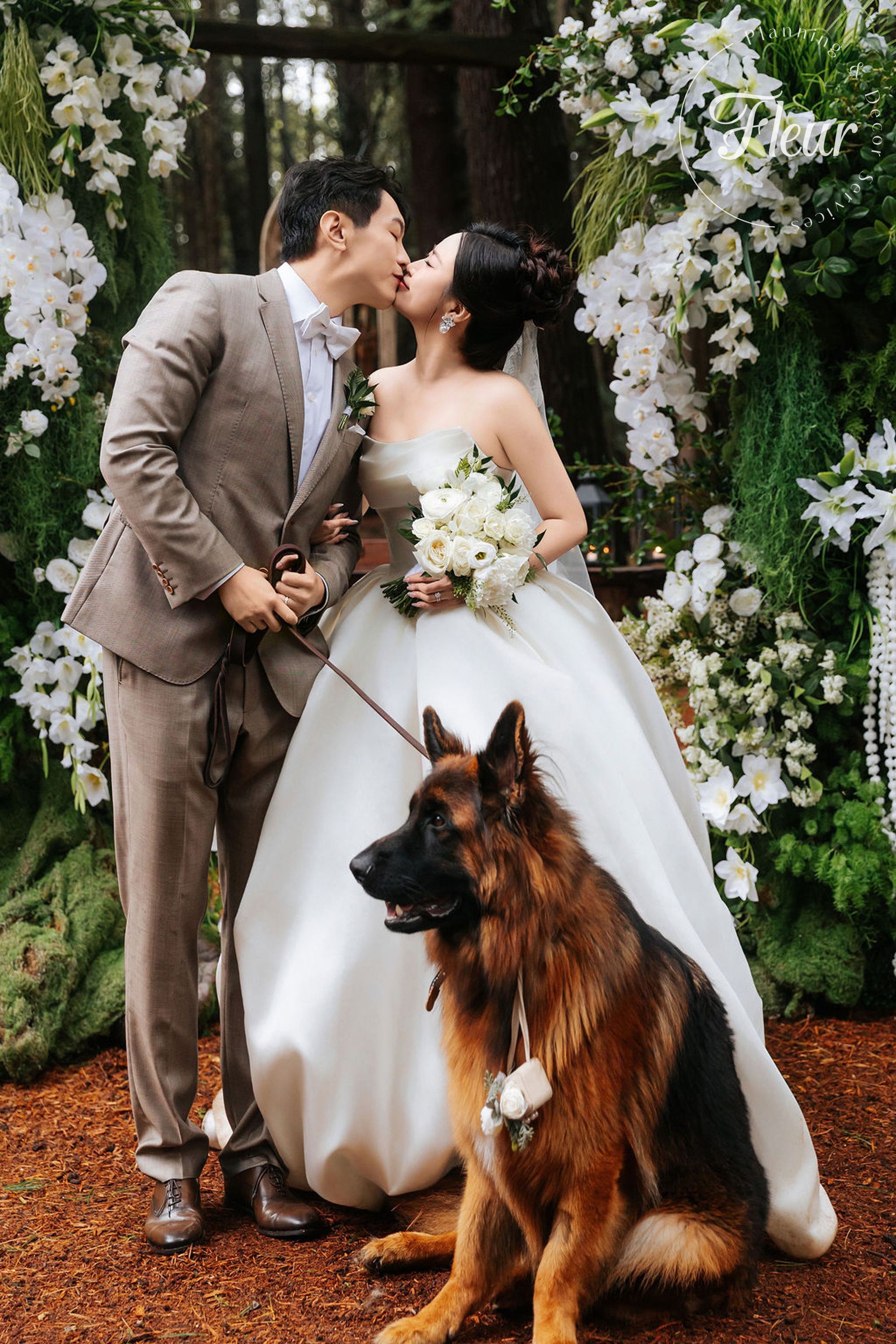 fleurweddings_whisperingsprings_sabrinajason431