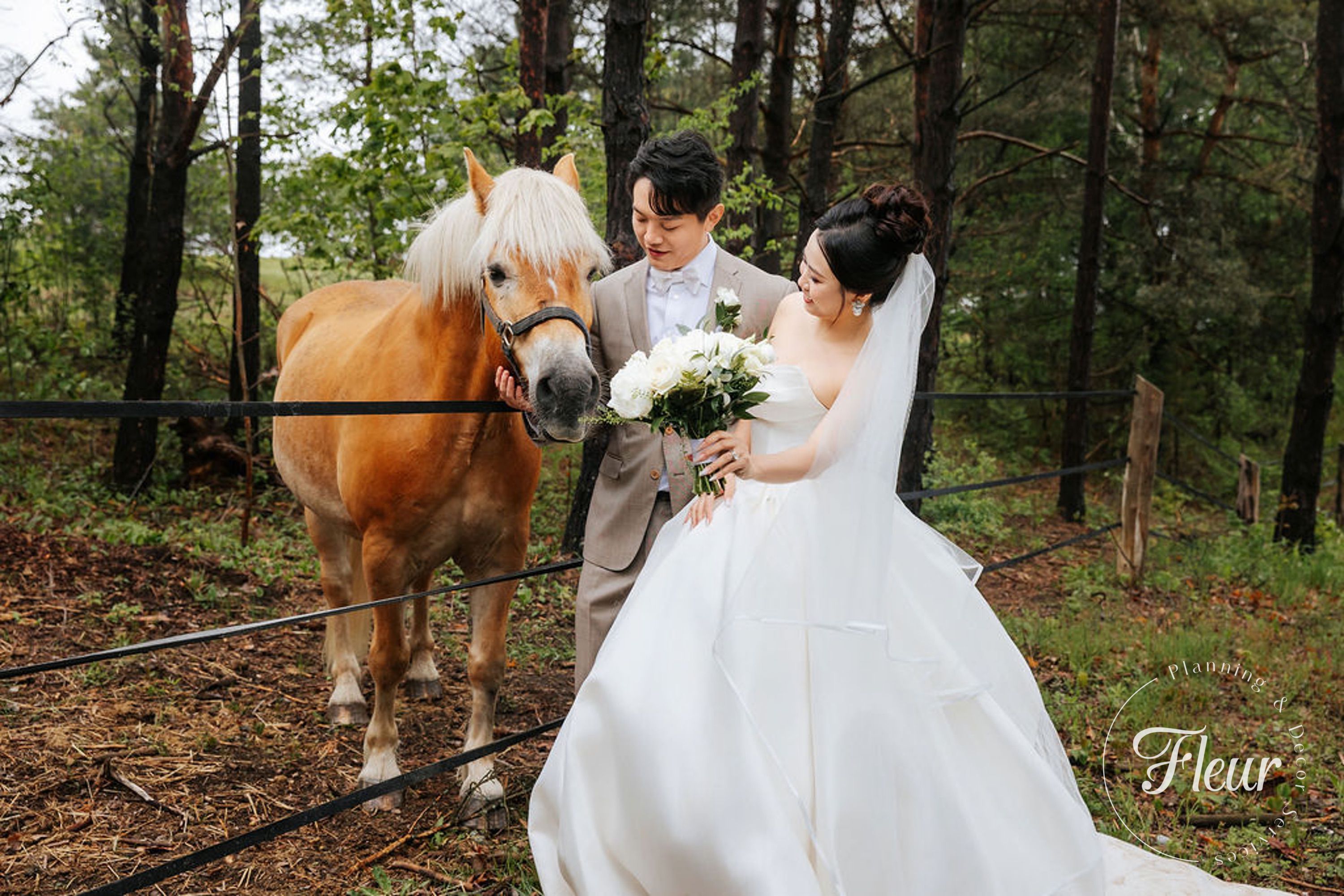 fleurweddings_whisperingsprings_sabrinajason45